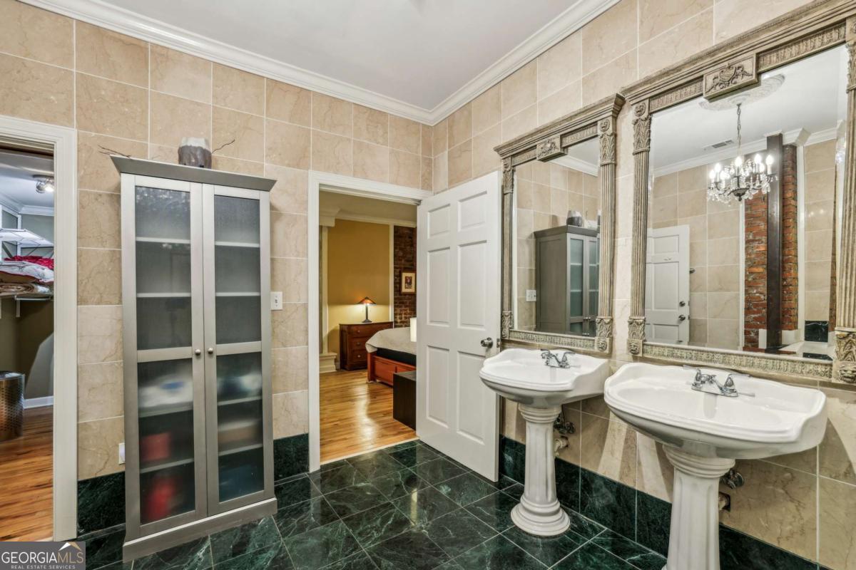 685 Argonne Avenue NE # 15