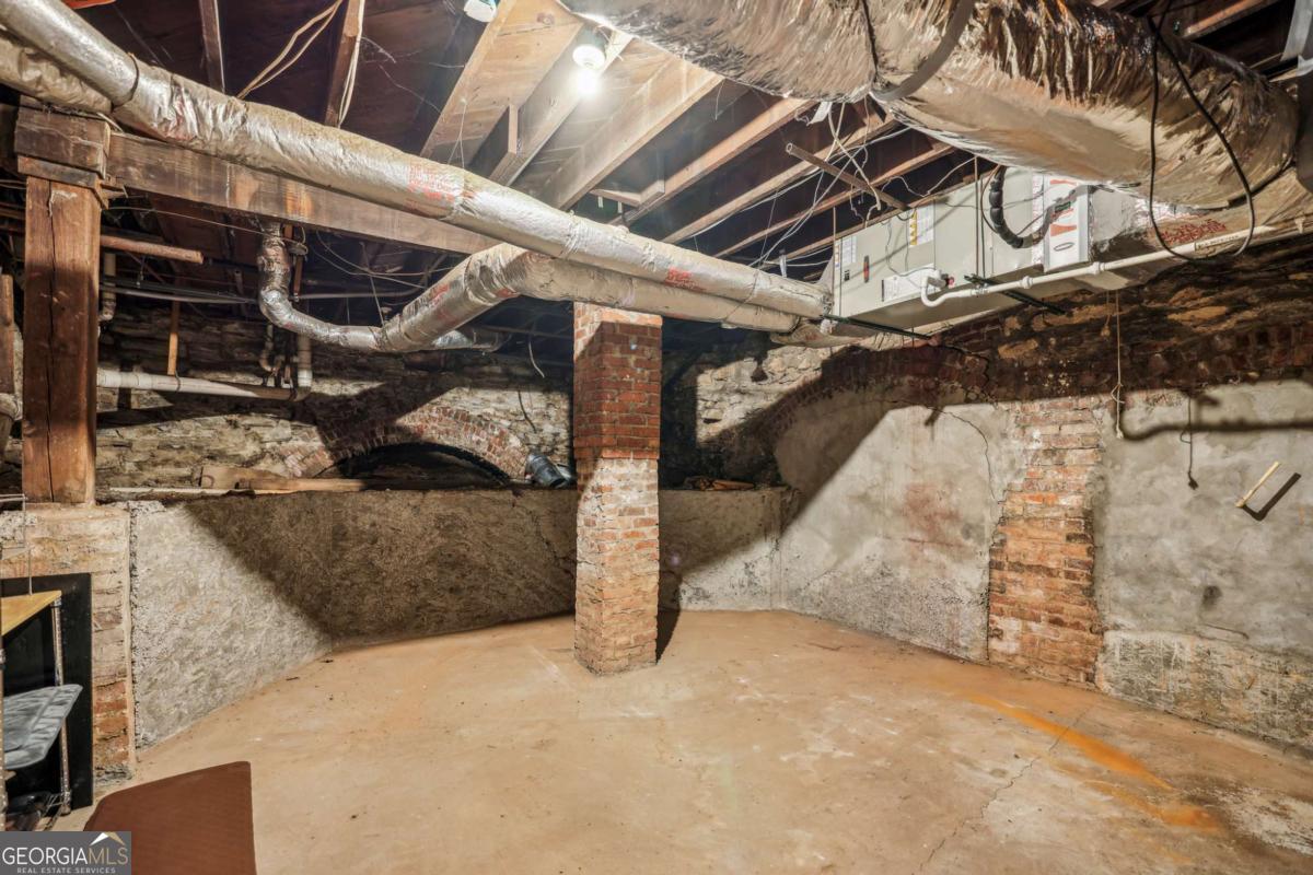 685 Argonne Avenue NE # 15