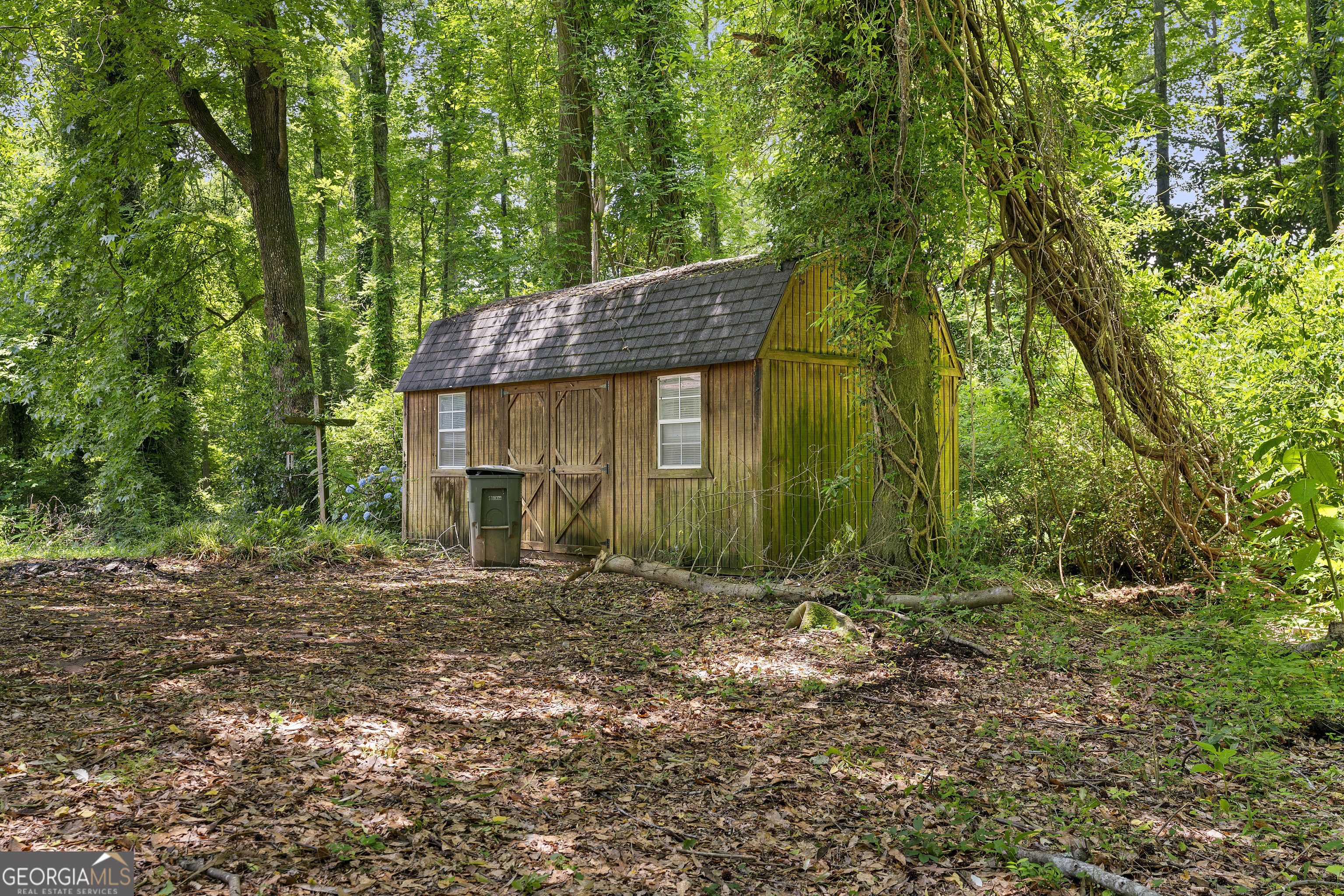 31 Belmont Circle