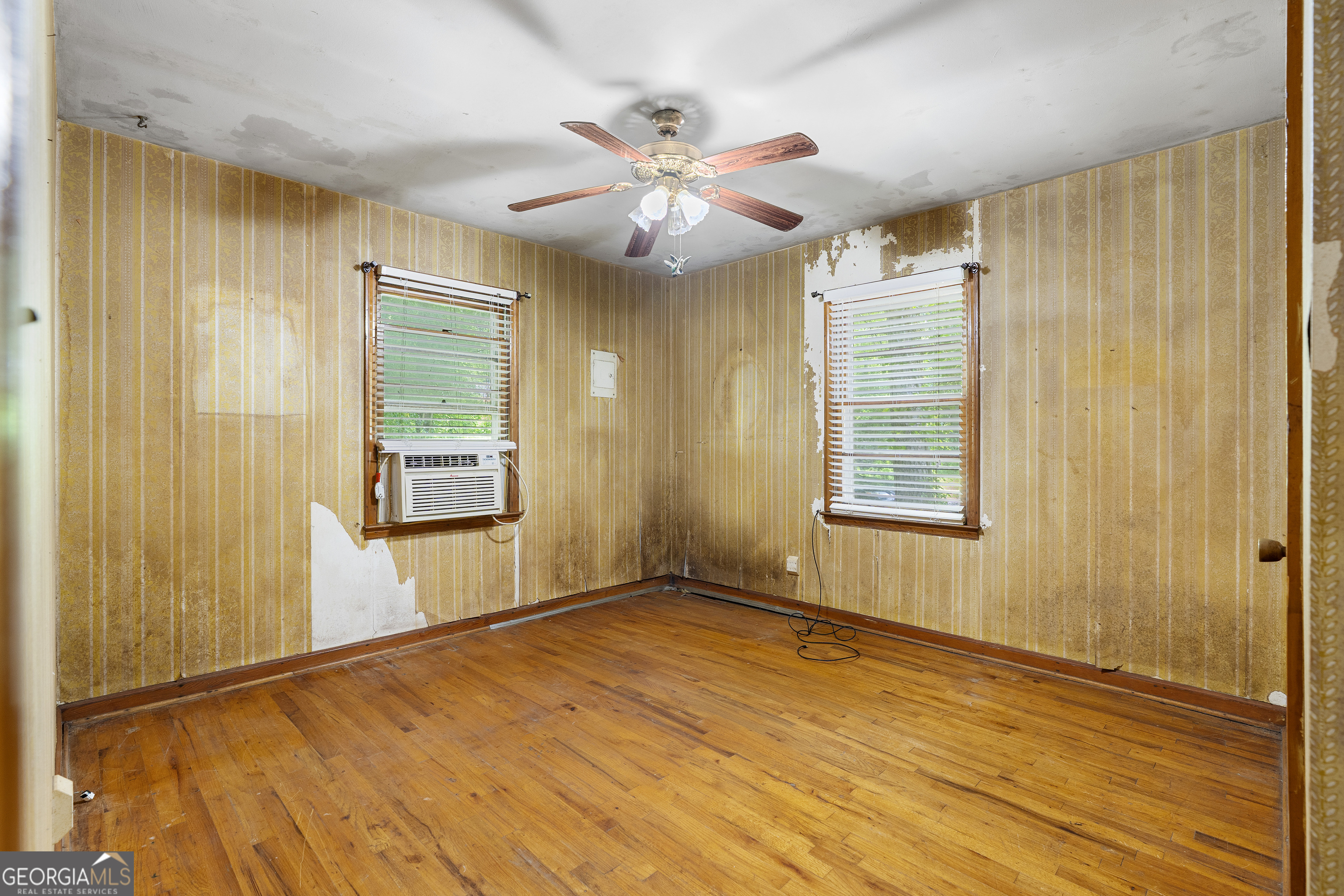 31 Belmont Circle