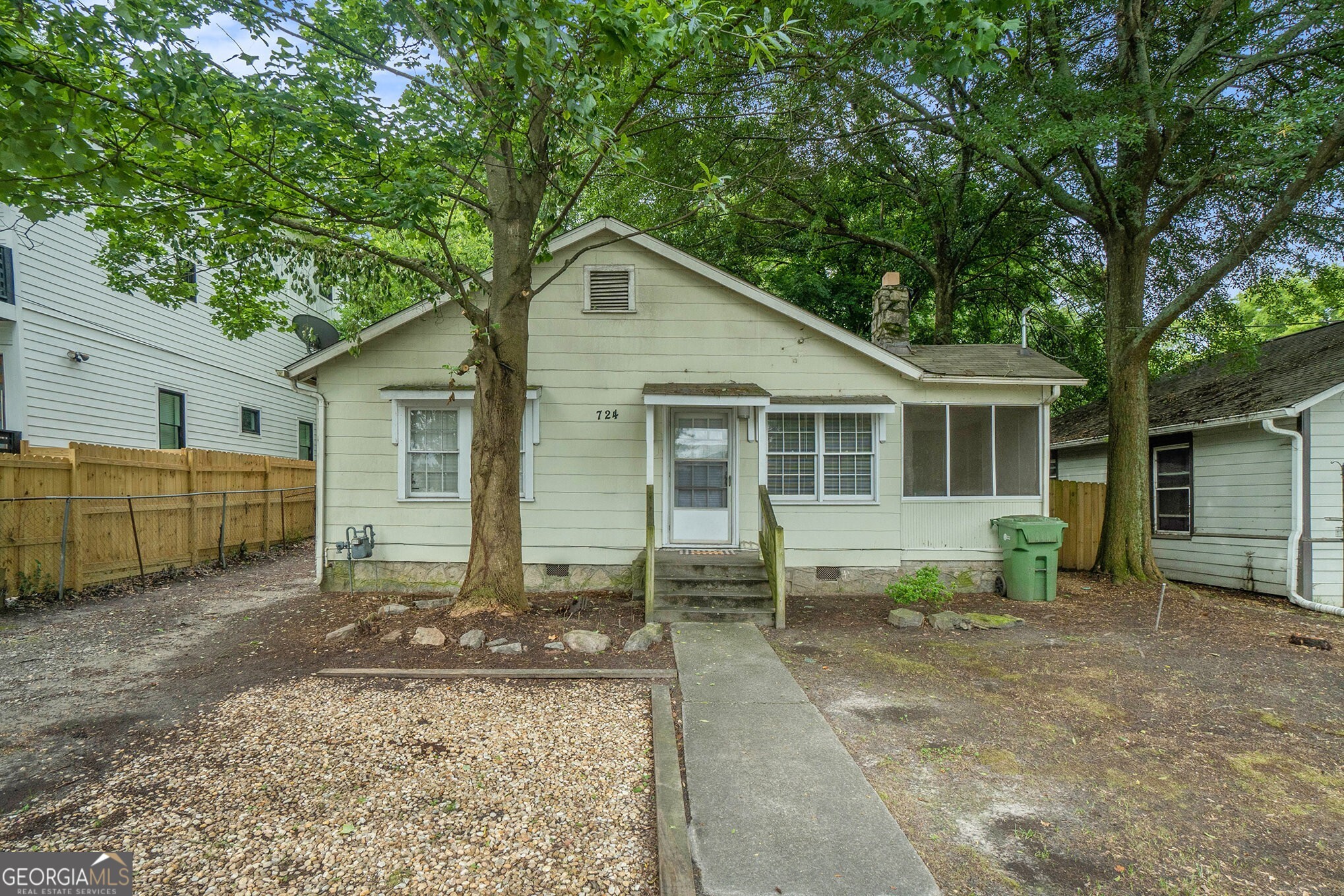 724 Bellemeade Avenue NW