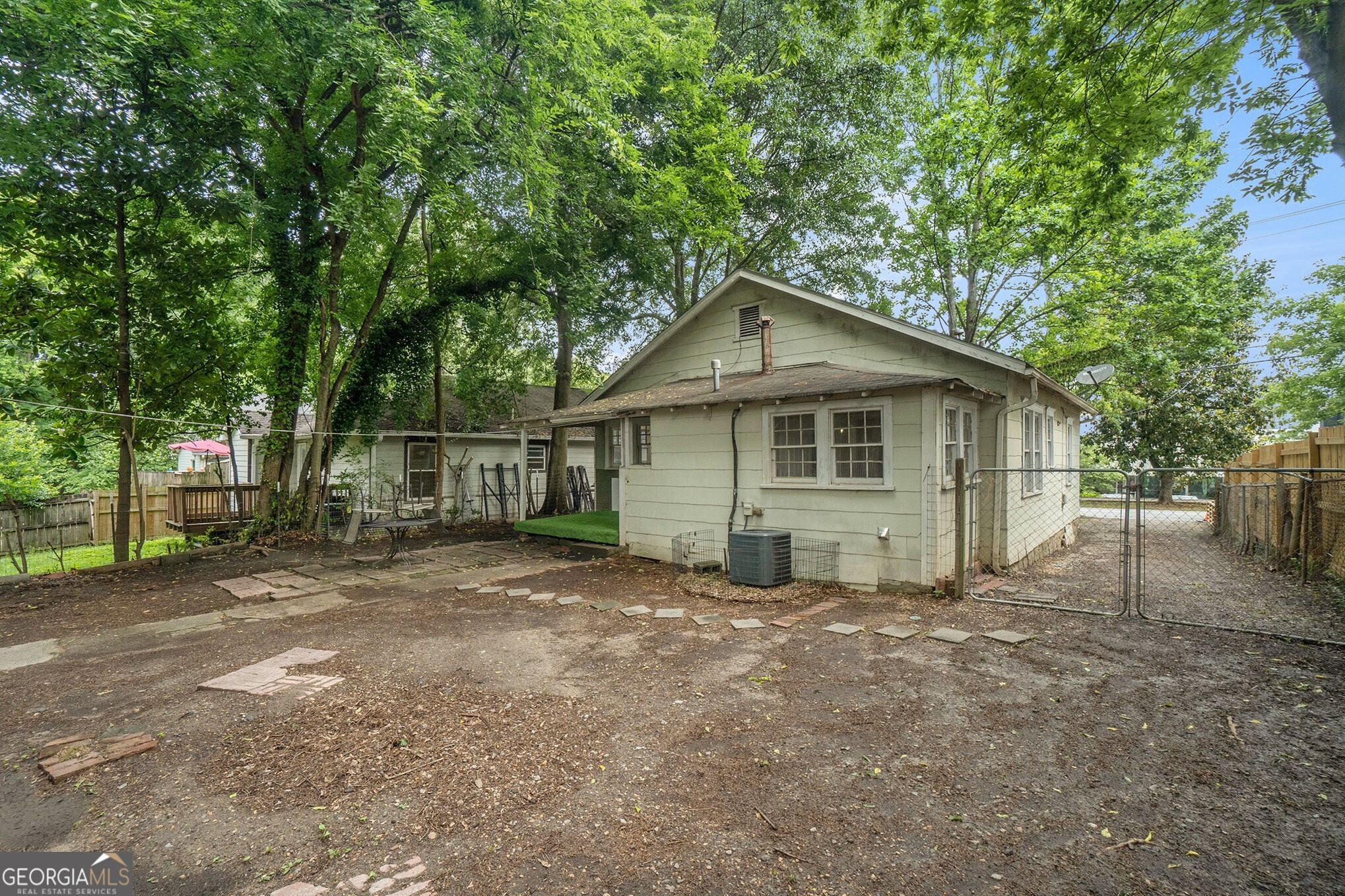724 Bellemeade Avenue NW