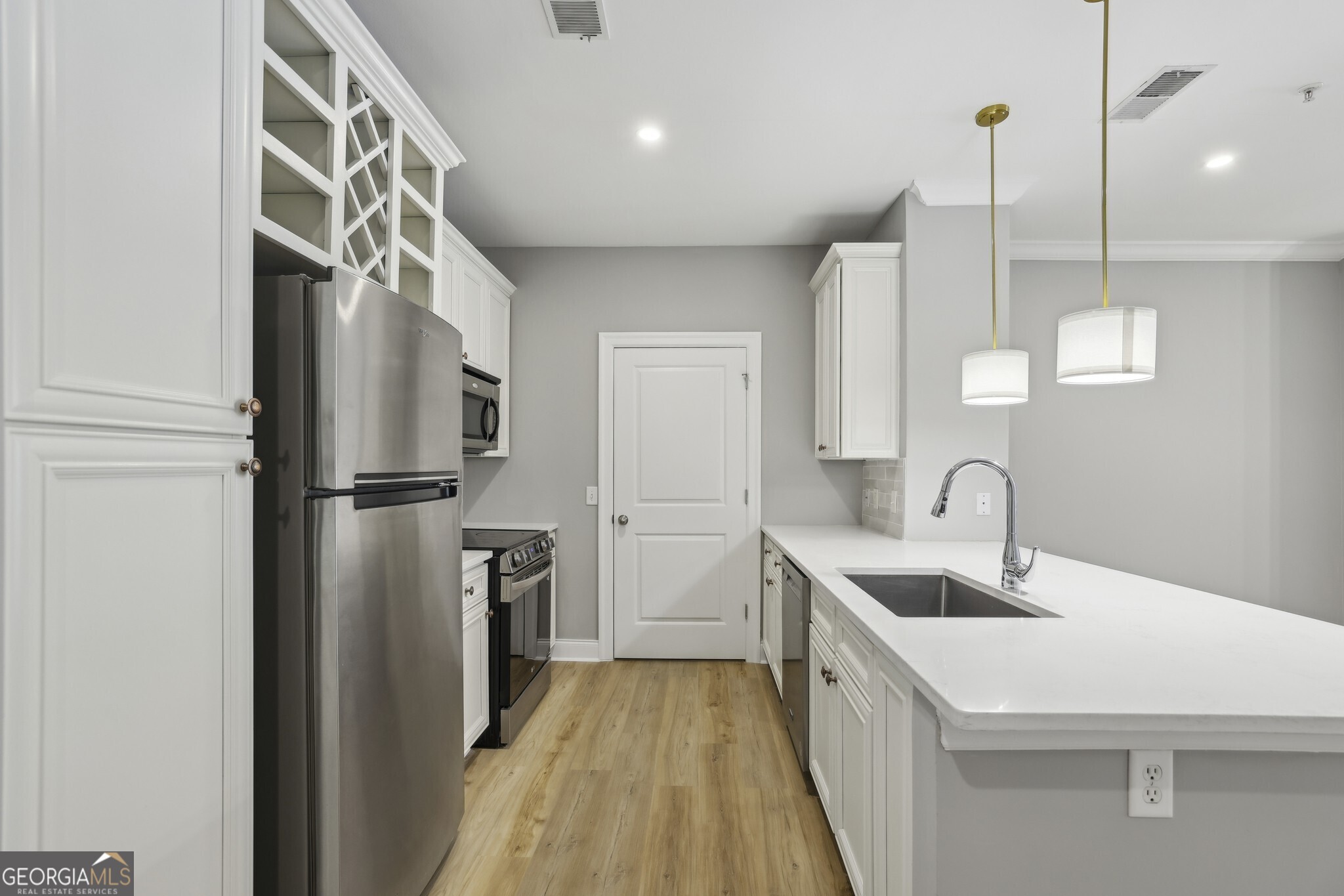 901 Abernathy Road # 2200