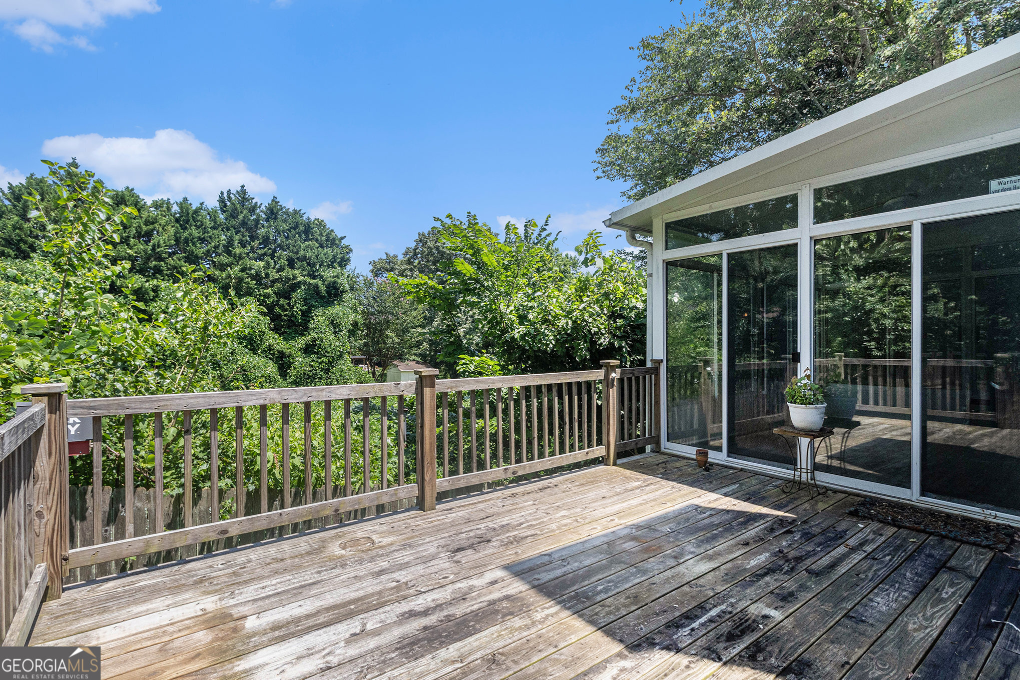 1469 Crescent Walk