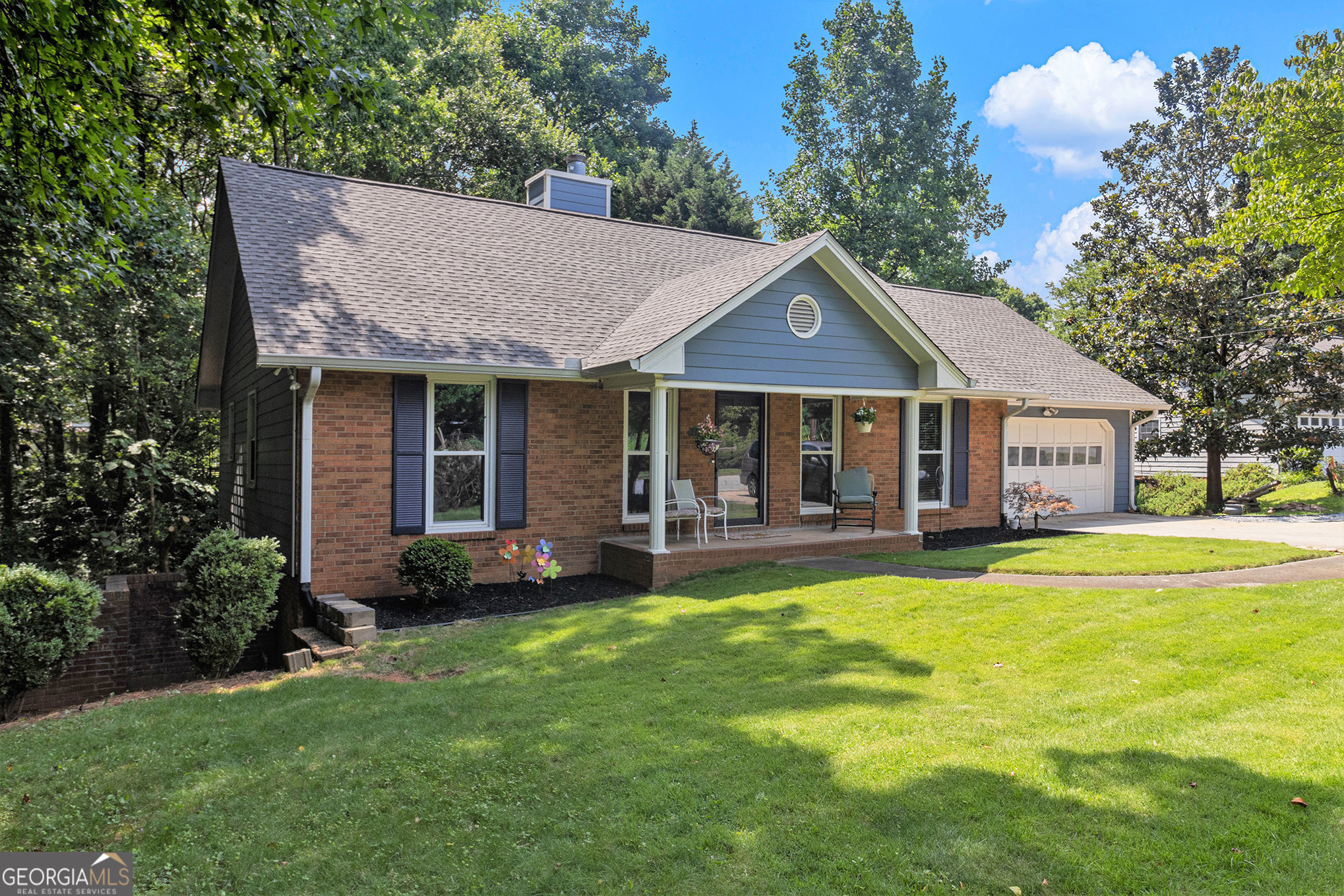 1402 McLendon Drive