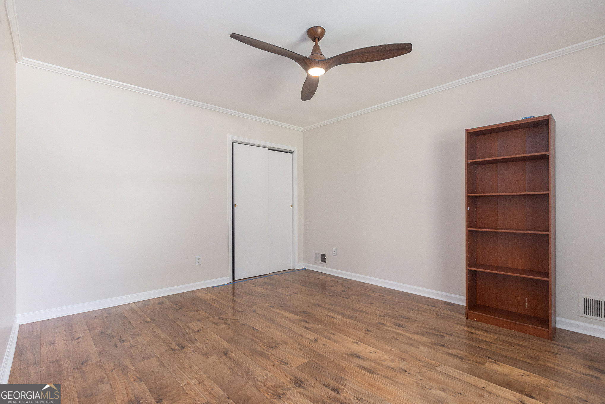 1402 McLendon Drive