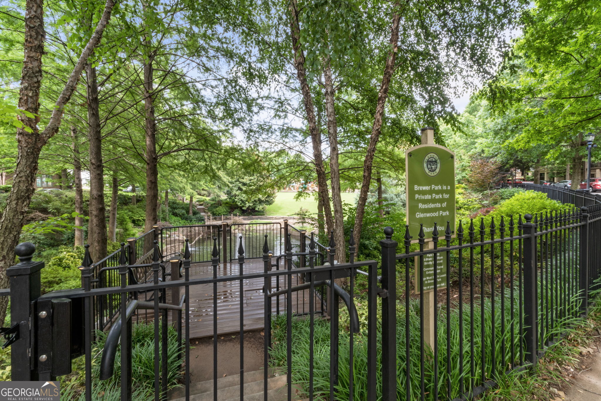448 BILL KENNEDY Way SE