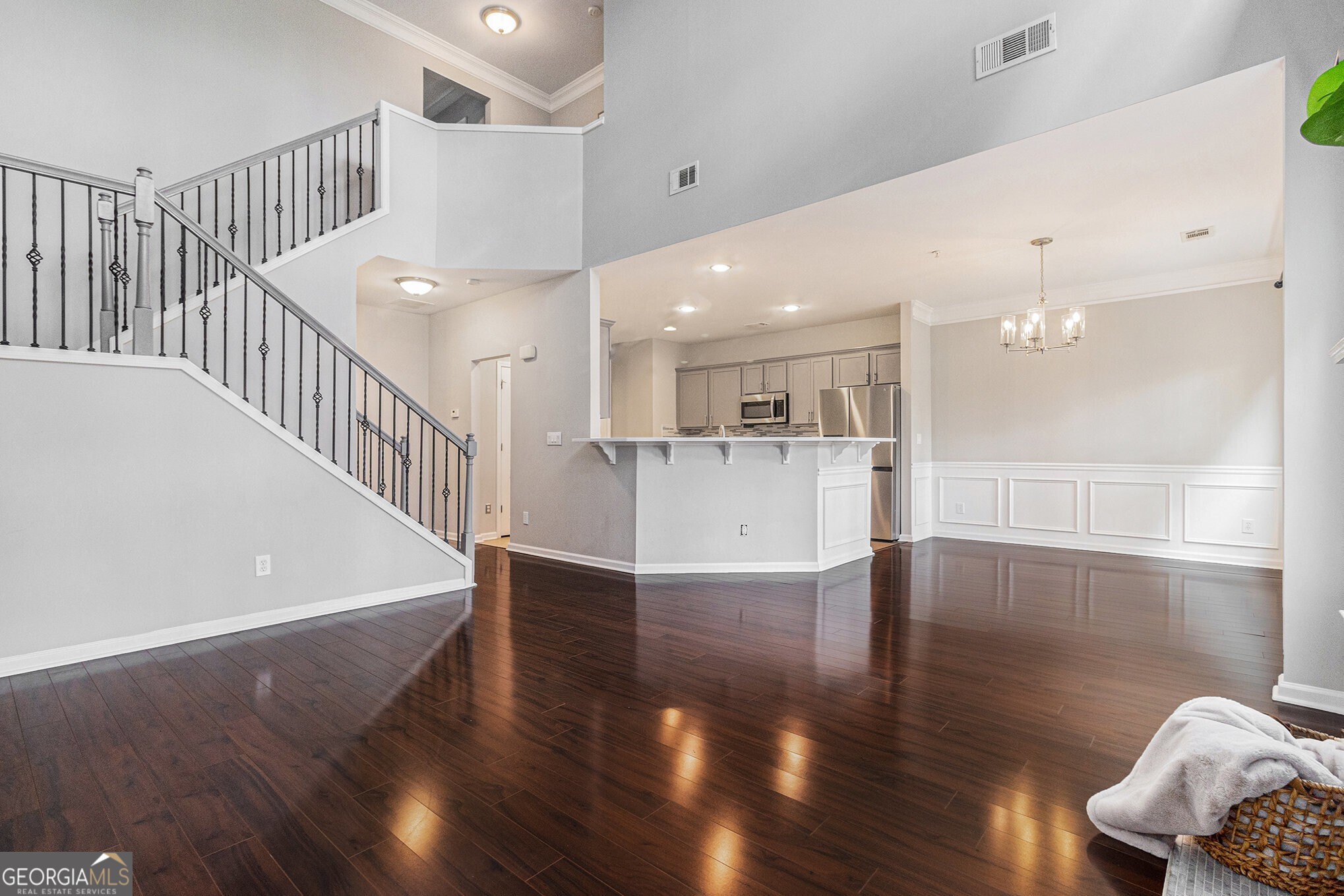 407 Mountain View Lane