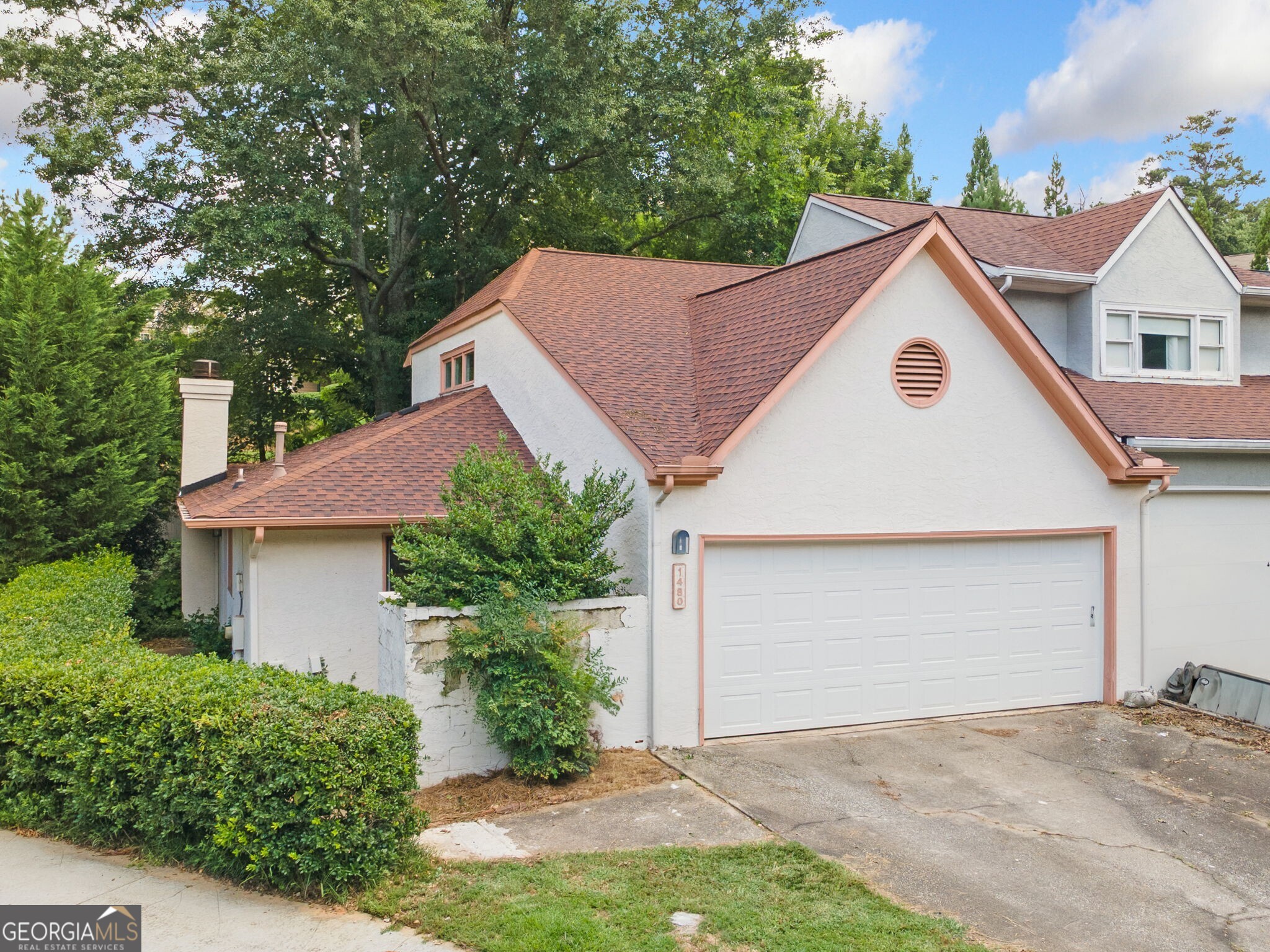 1480 Briaroaks Trail NE