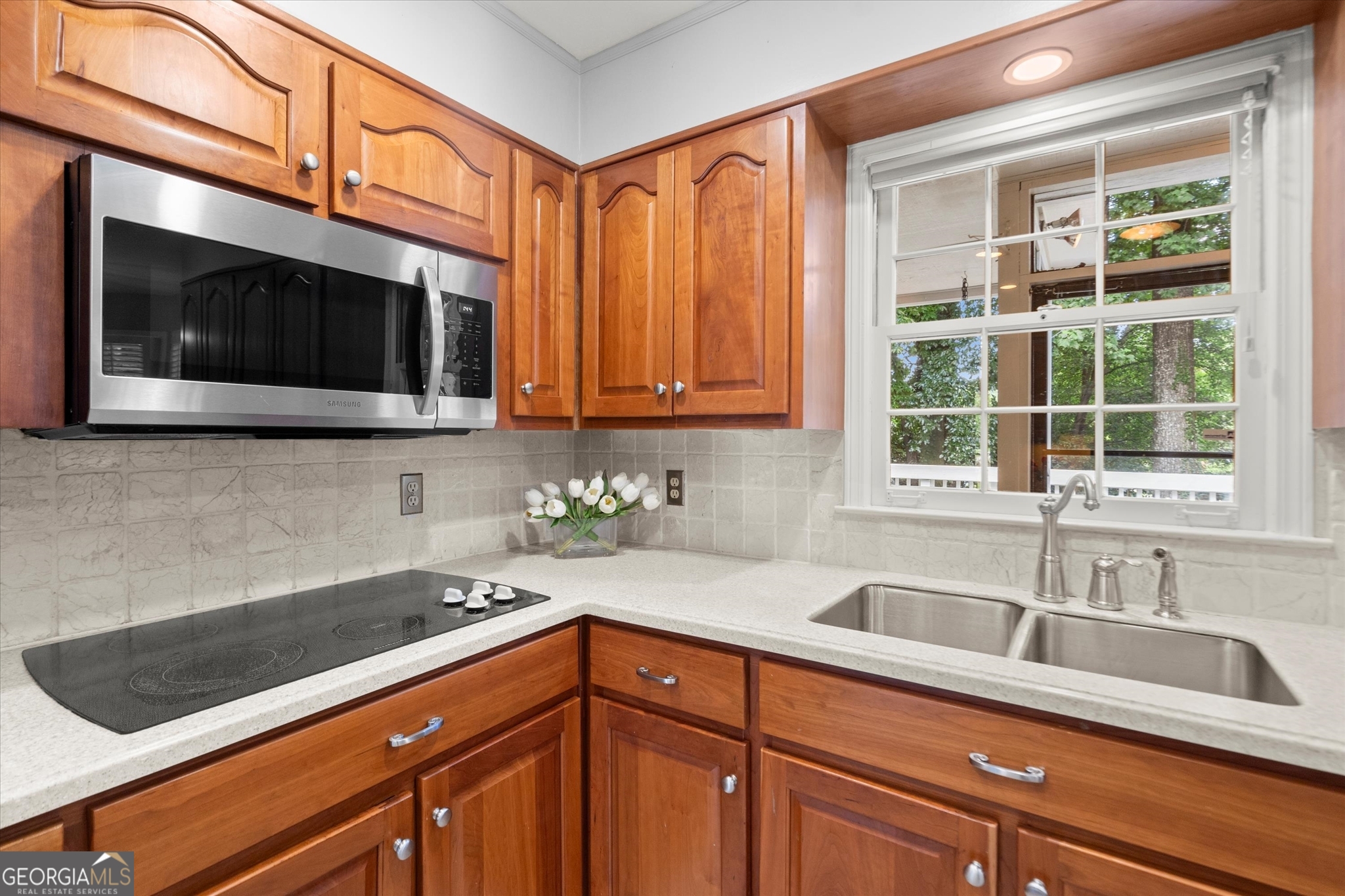 1408 Vernon Ridge Close