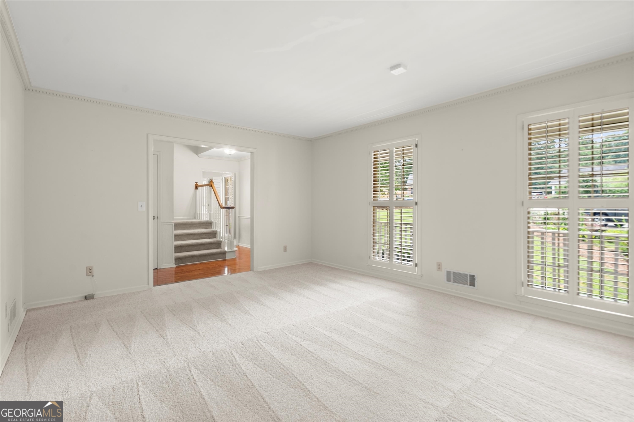 1408 Vernon Ridge Close