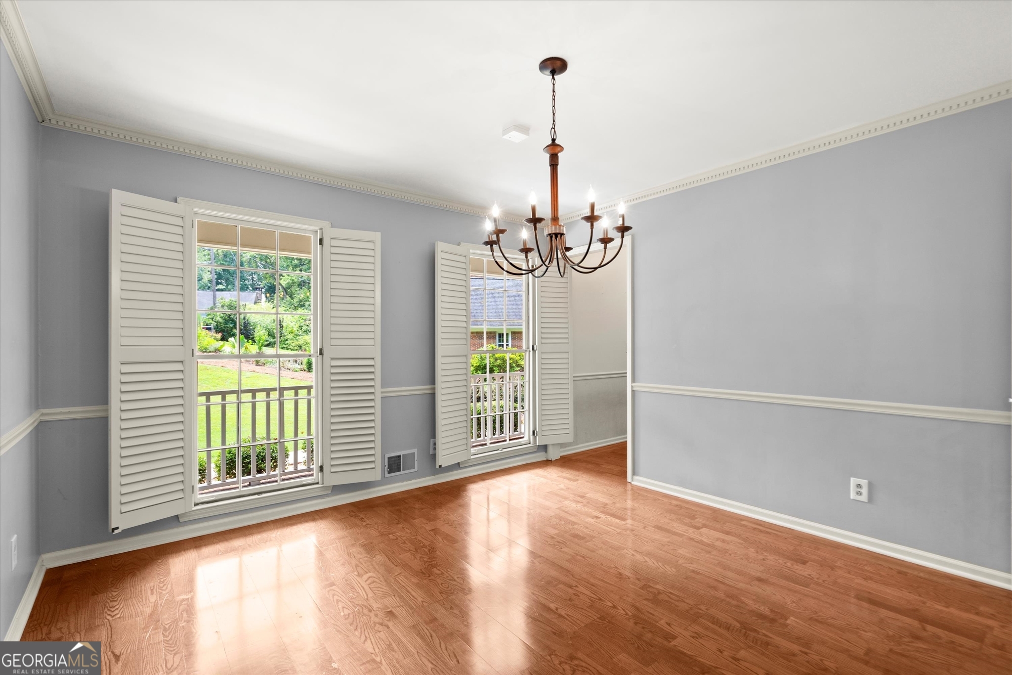 1408 Vernon Ridge Close