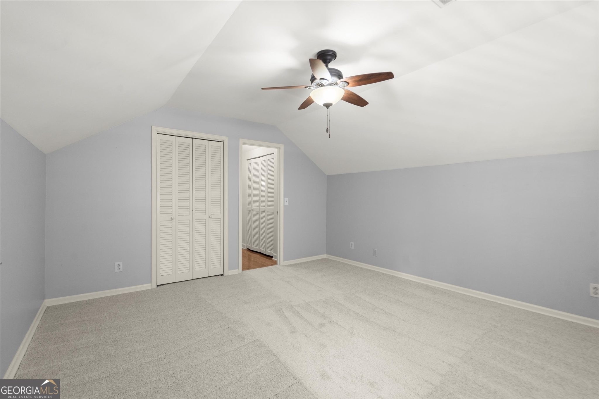 1408 Vernon Ridge Close