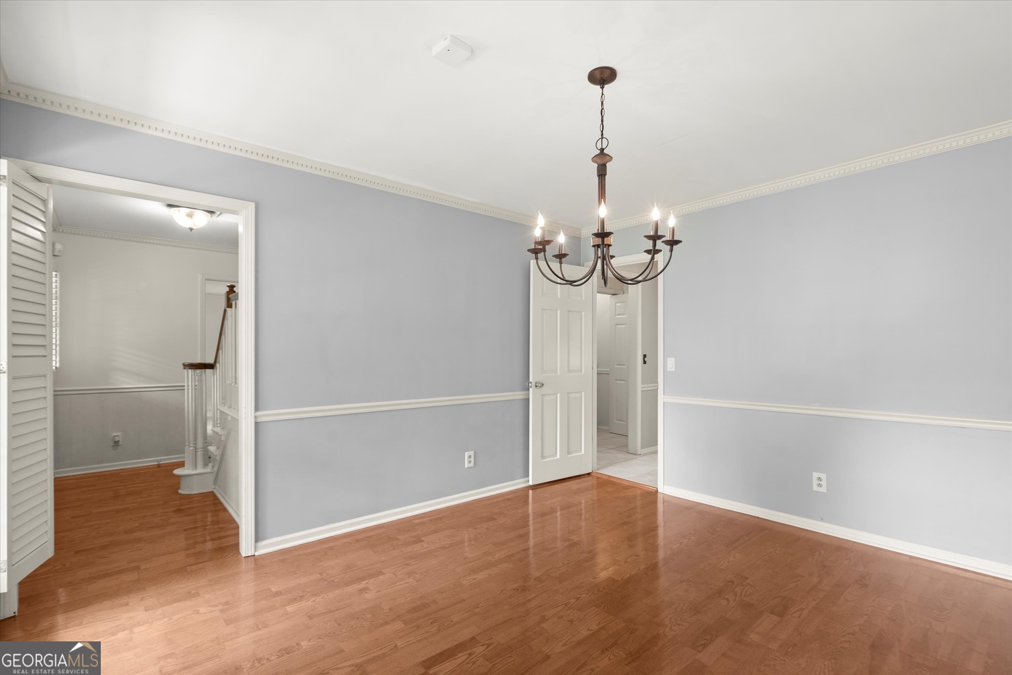 1408 Vernon Ridge Close