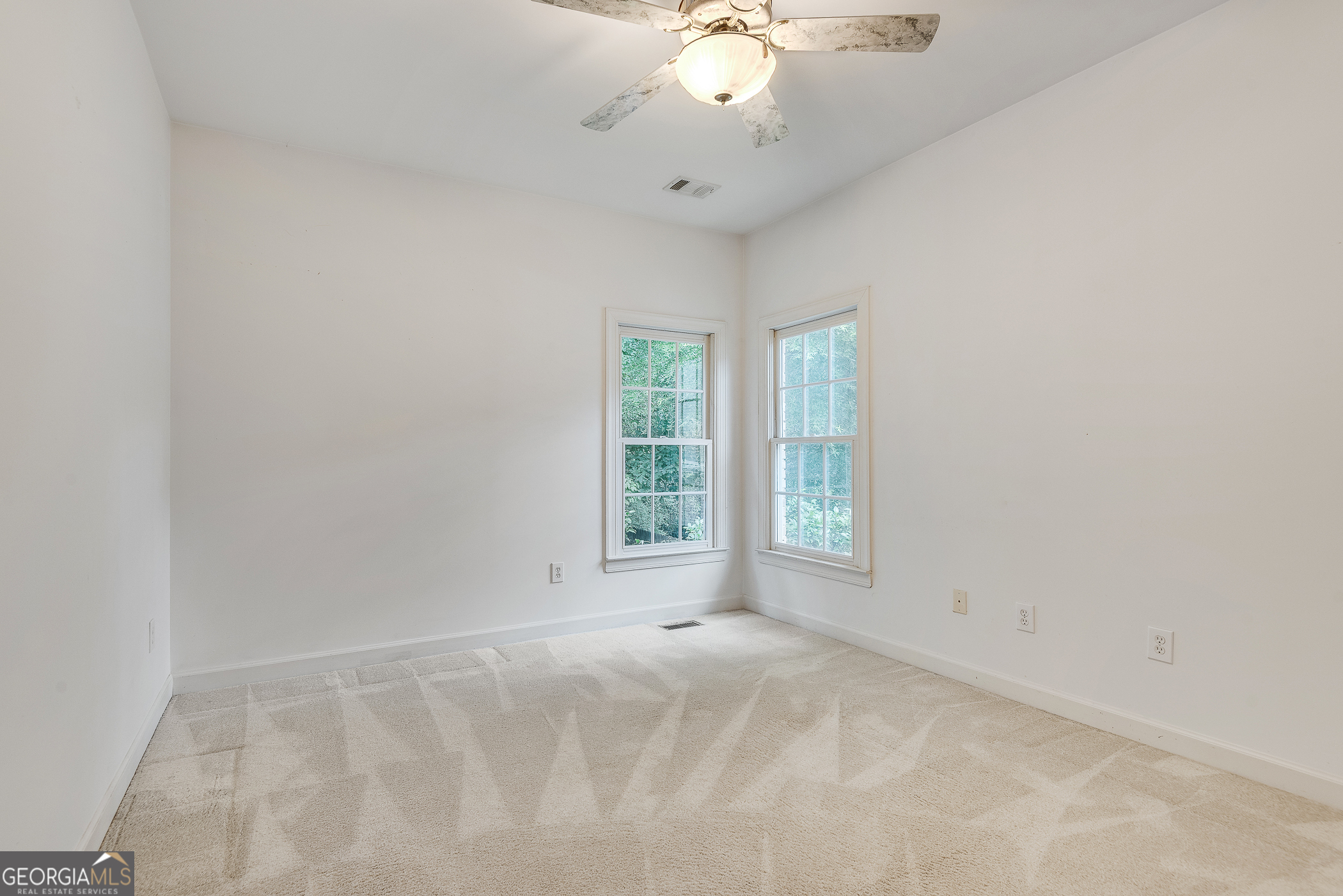 585 Indian Acres Court