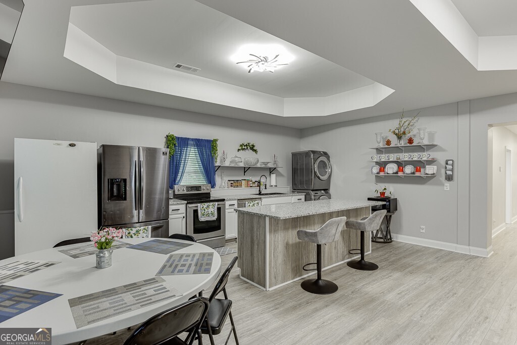 761 E Wolf Creek Road