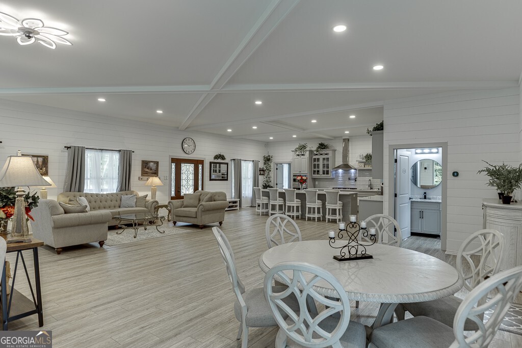 761 E Wolf Creek Road