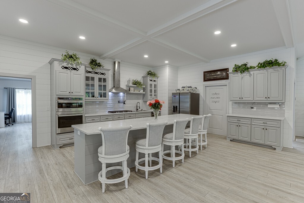 761 E Wolf Creek Road