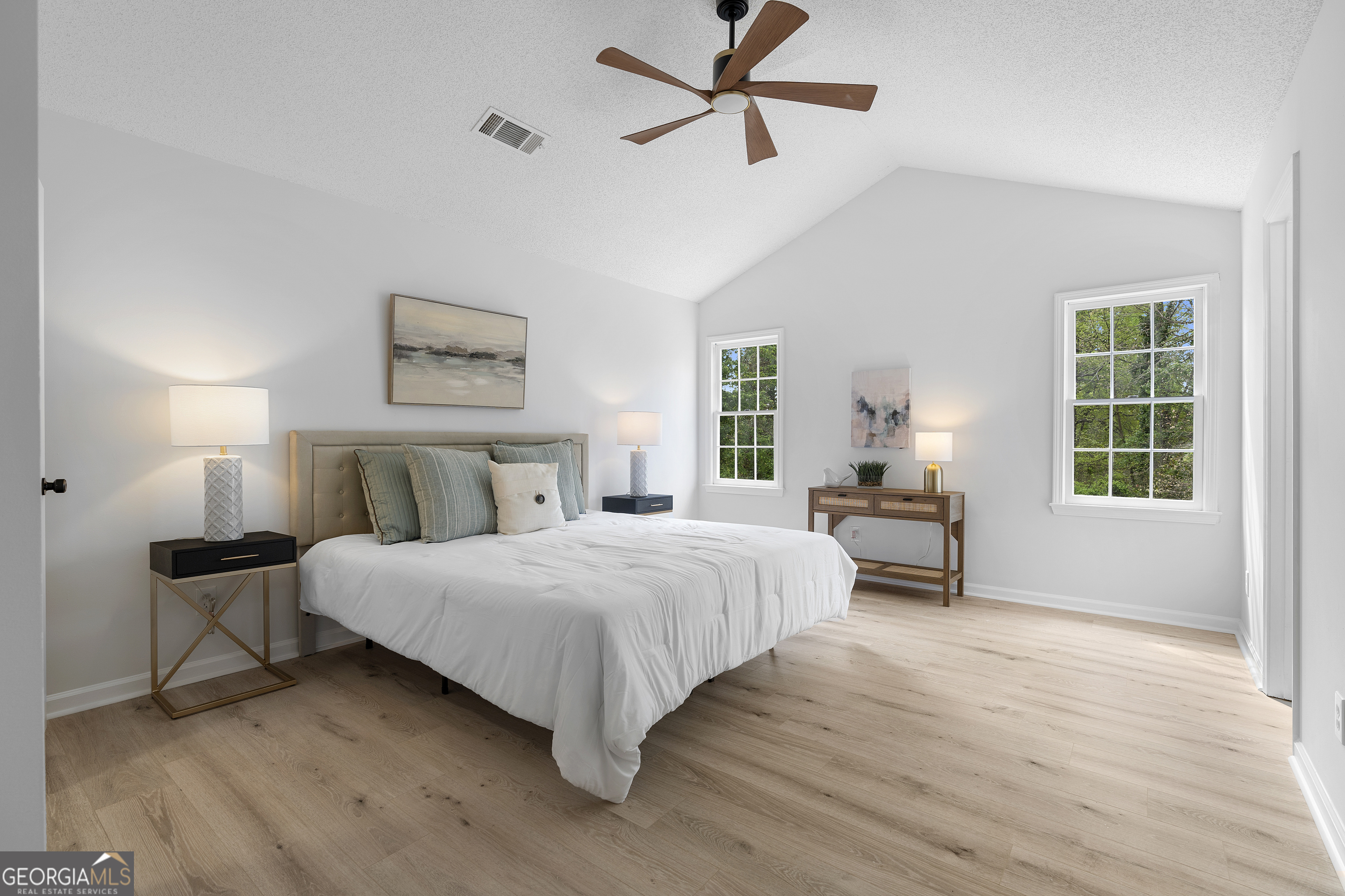 3407 Deerwood Court