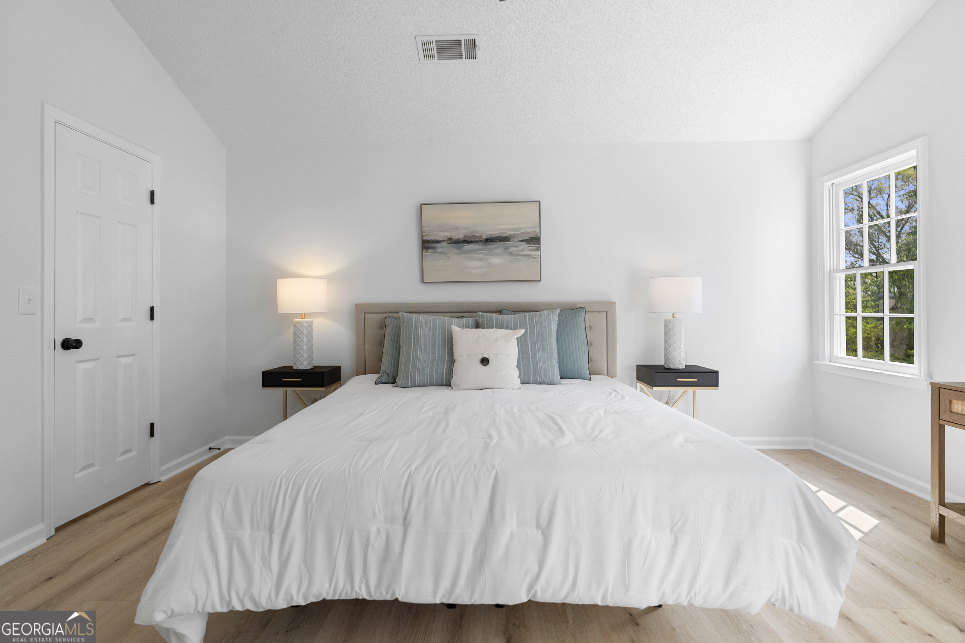 3407 Deerwood Court
