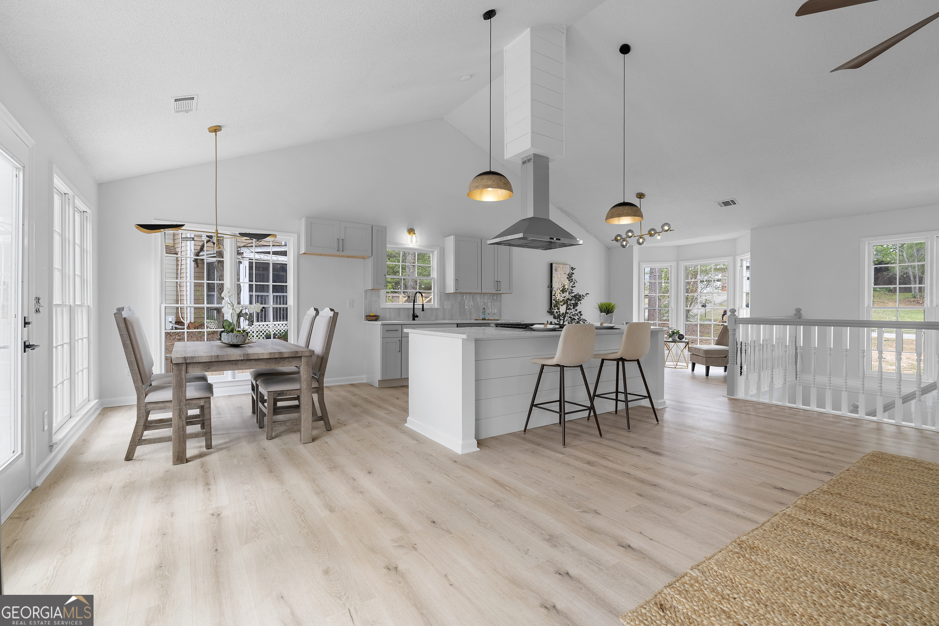3407 Deerwood Court