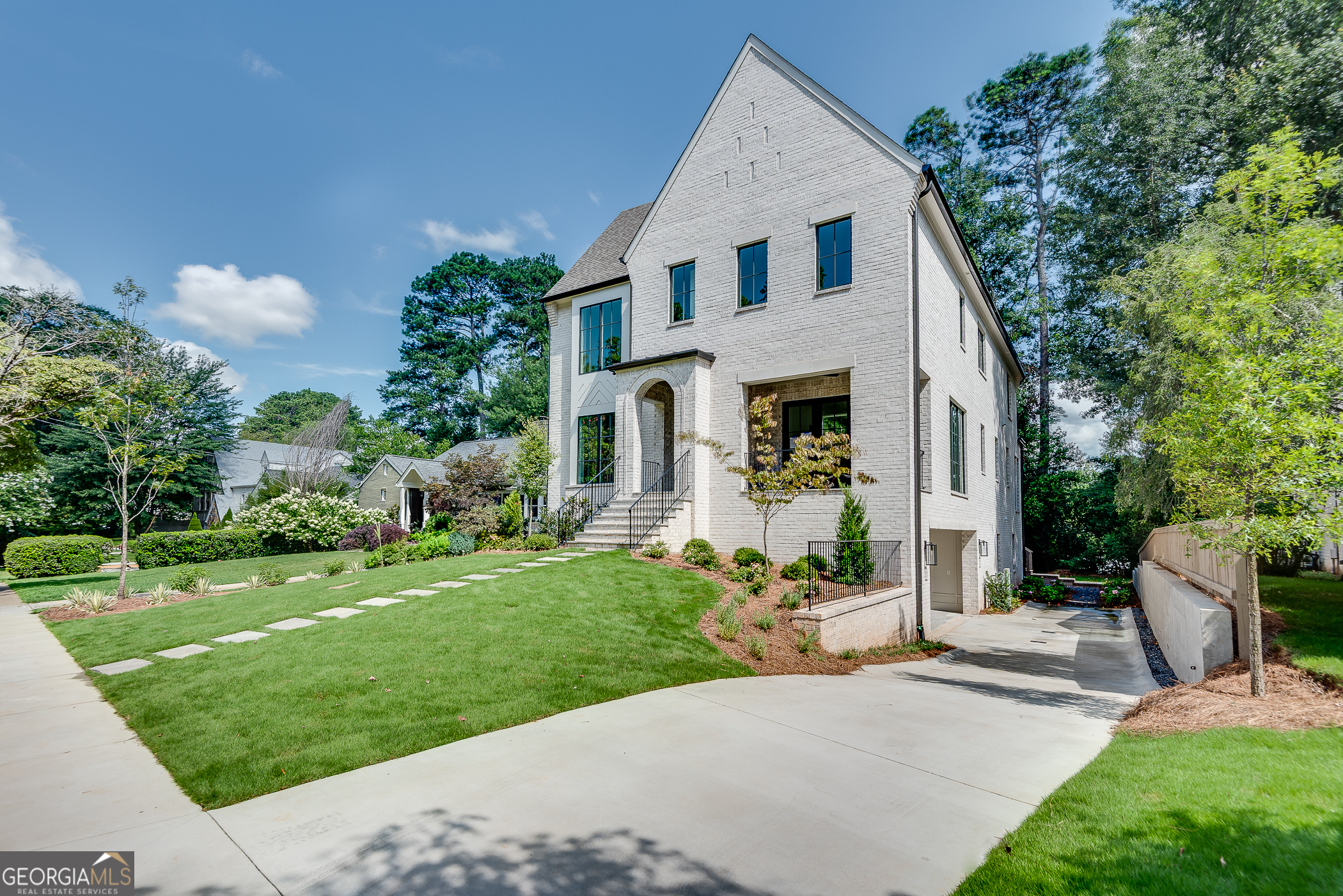 1258 Reeder Circle