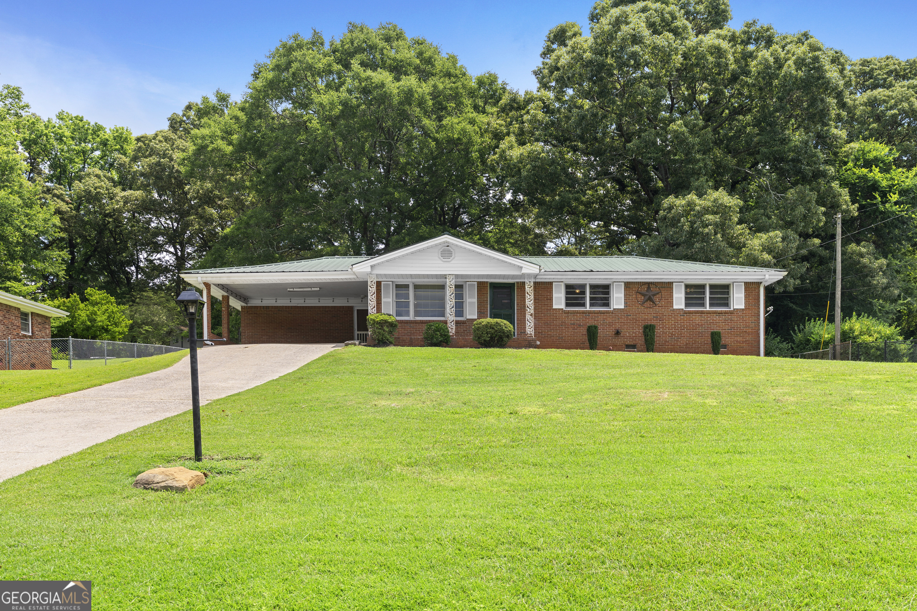 6073 Terry Lane