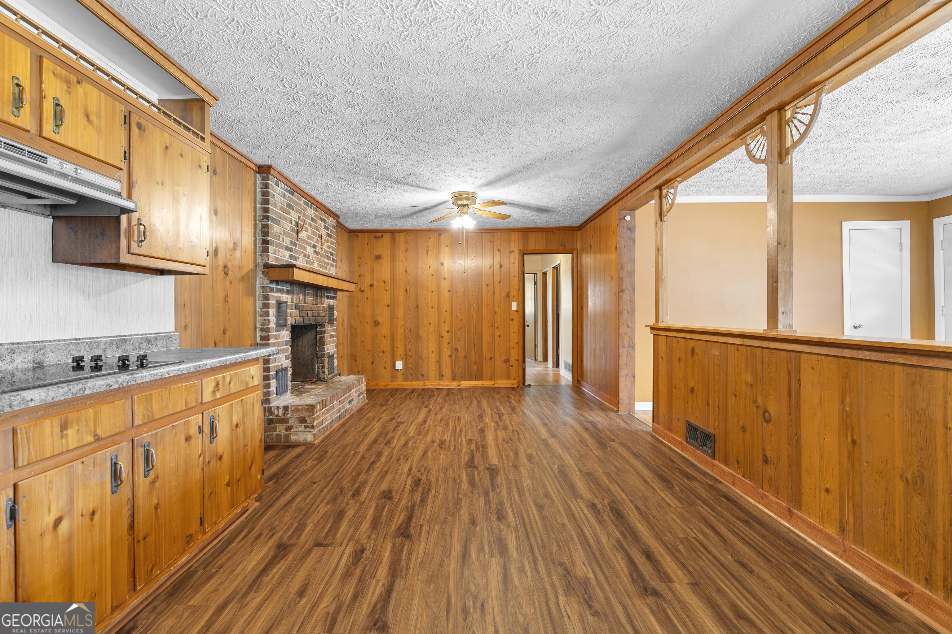 6073 Terry Lane