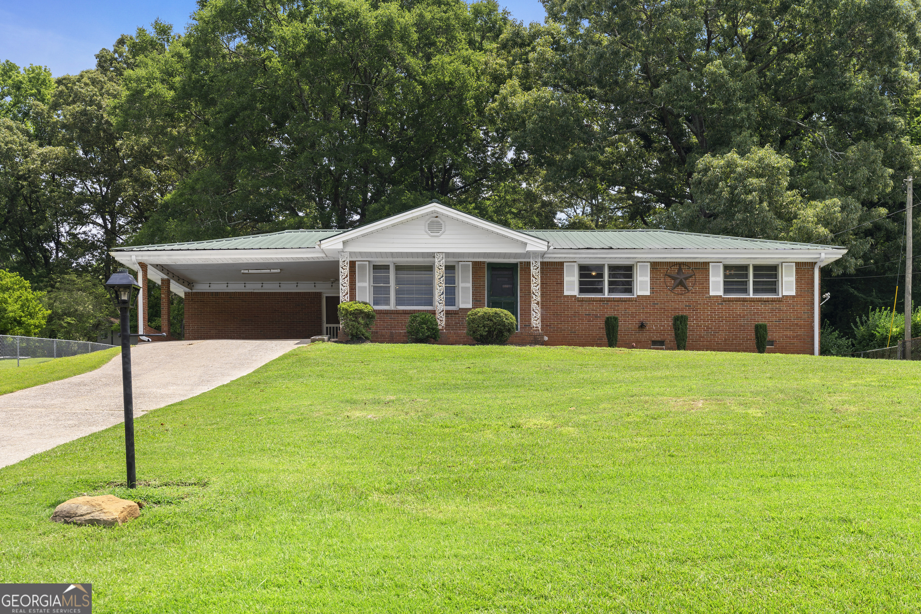 6073 Terry Lane