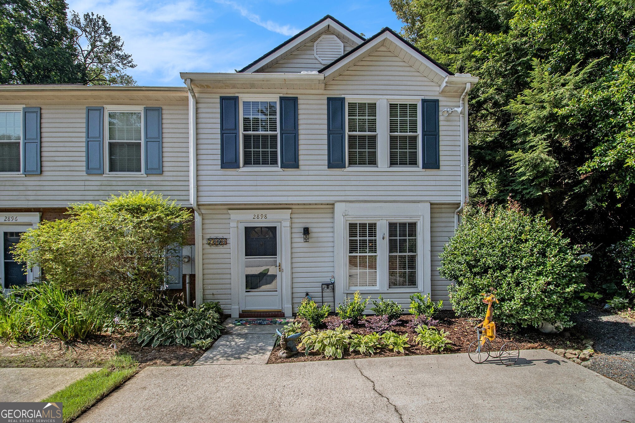 2898 Dresden Square Drive