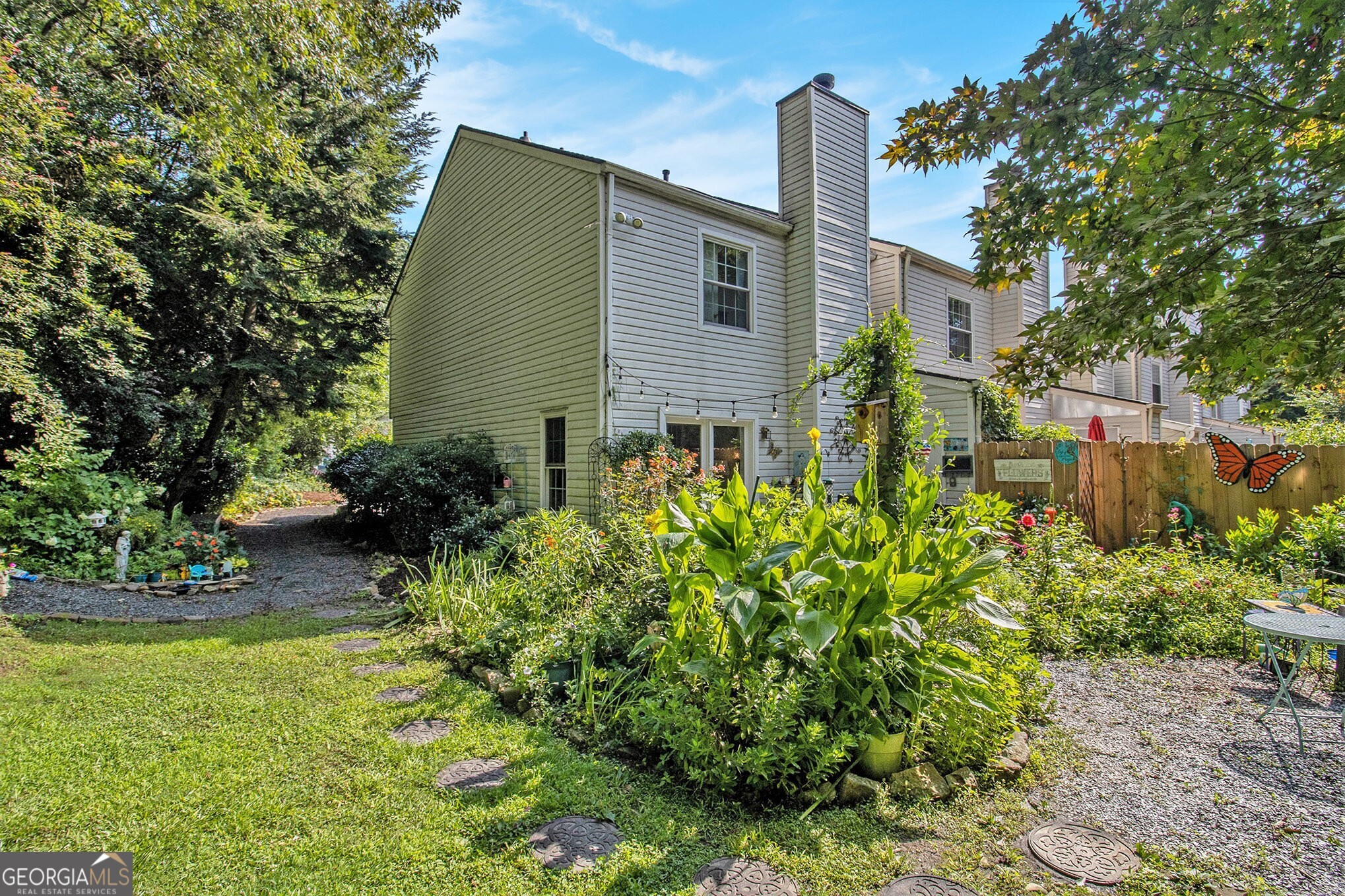 2898 Dresden Square Drive