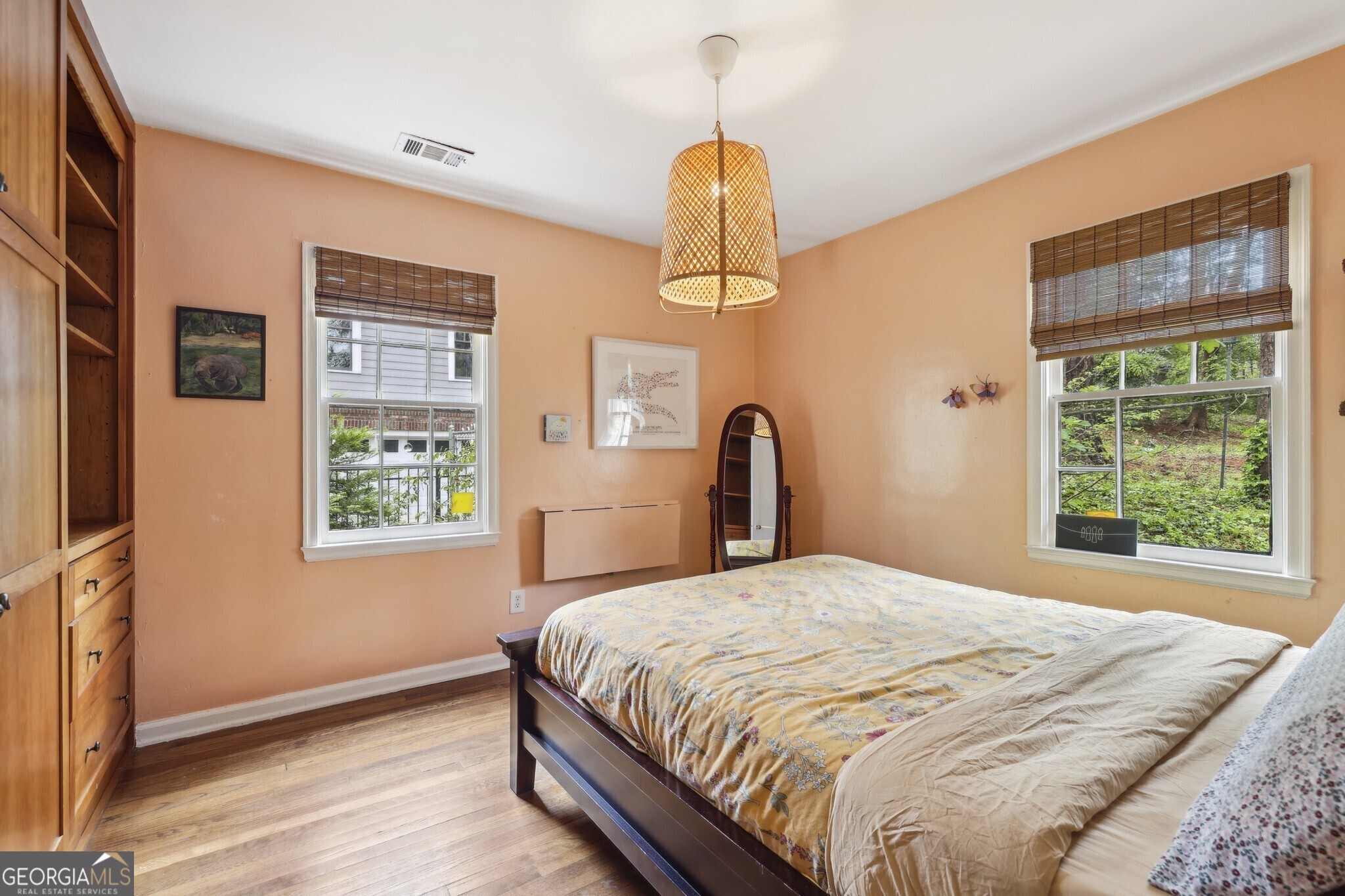 1015 S Candler