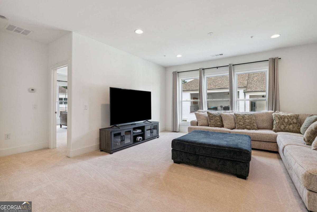163 Kingwood Drive