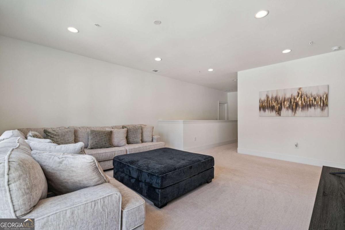 163 Kingwood Drive