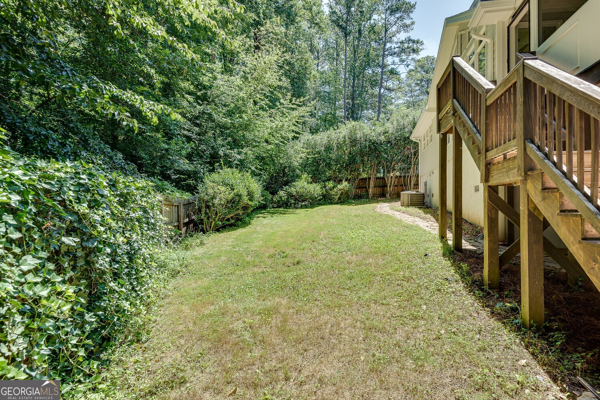 2284 Fairoaks Road