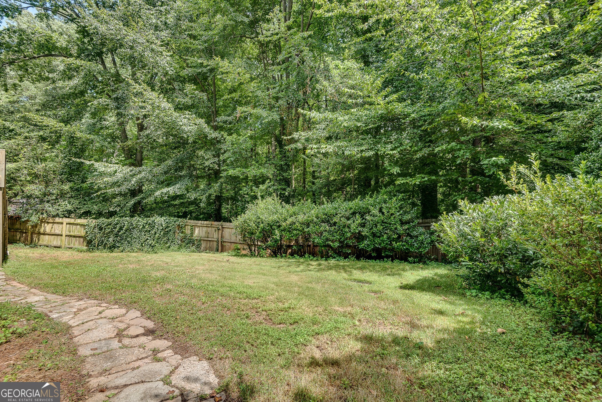 2284 Fairoaks Road