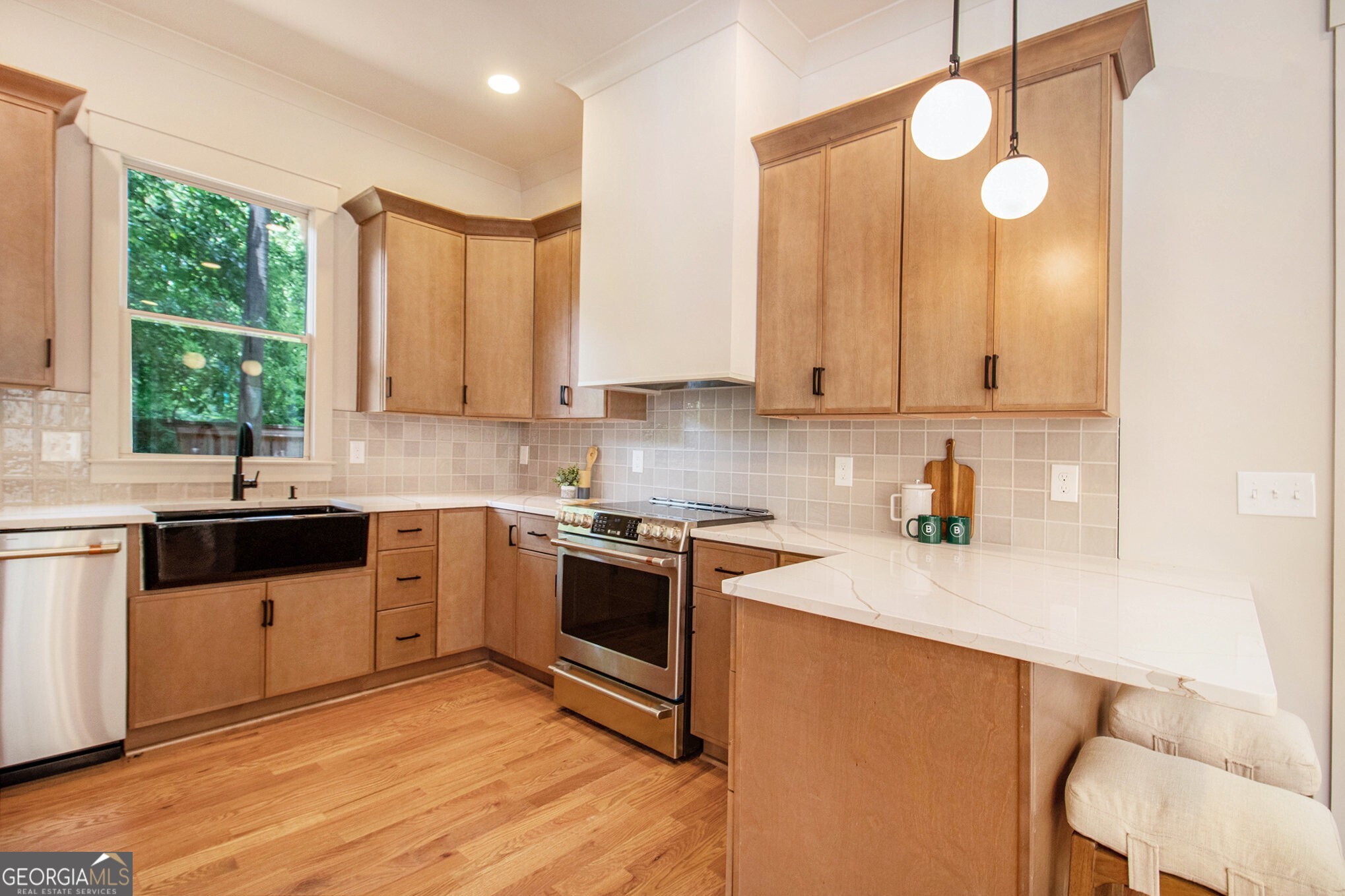 50 Howell Street SE # B