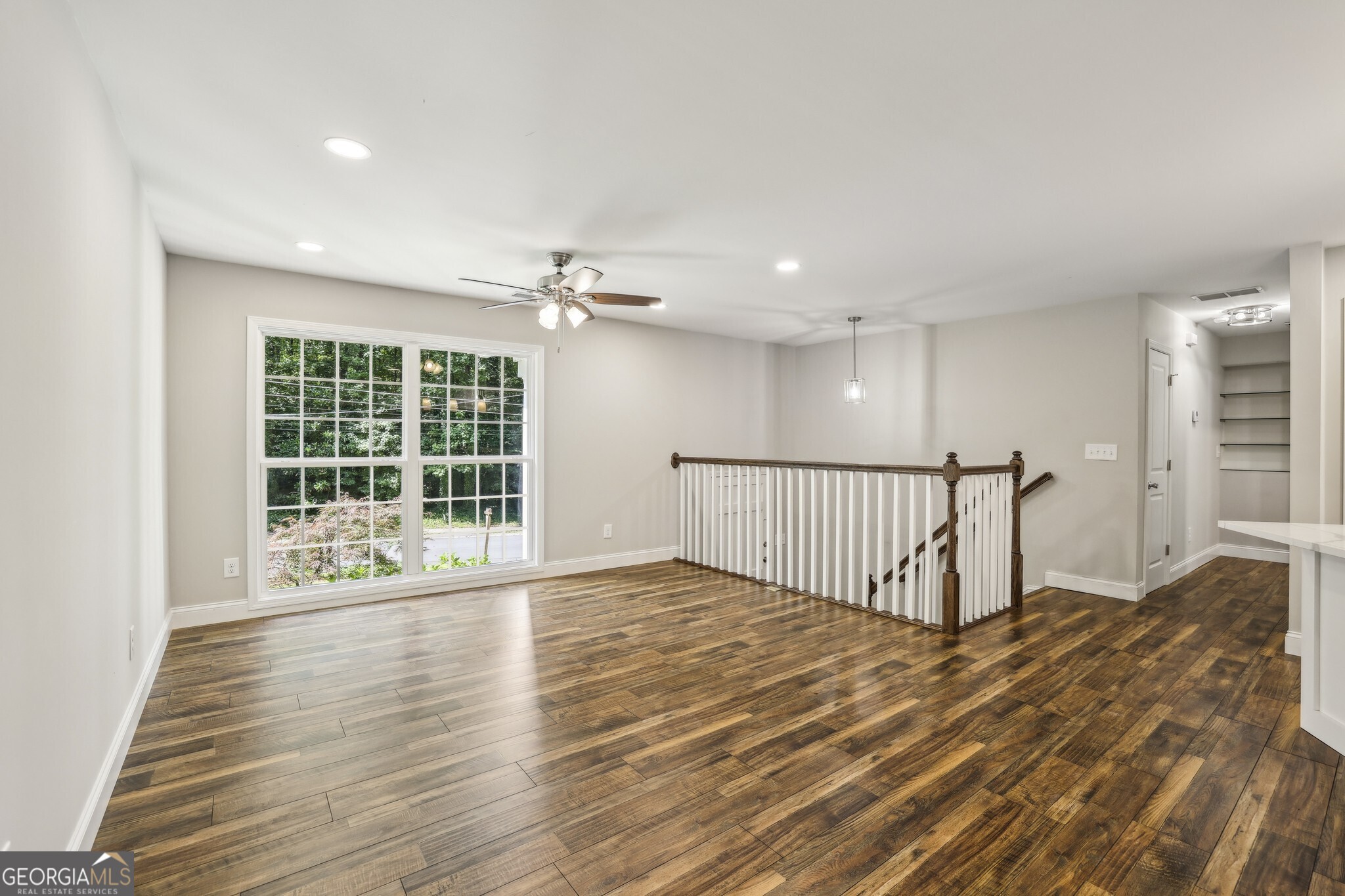 2183 Seaman Circle