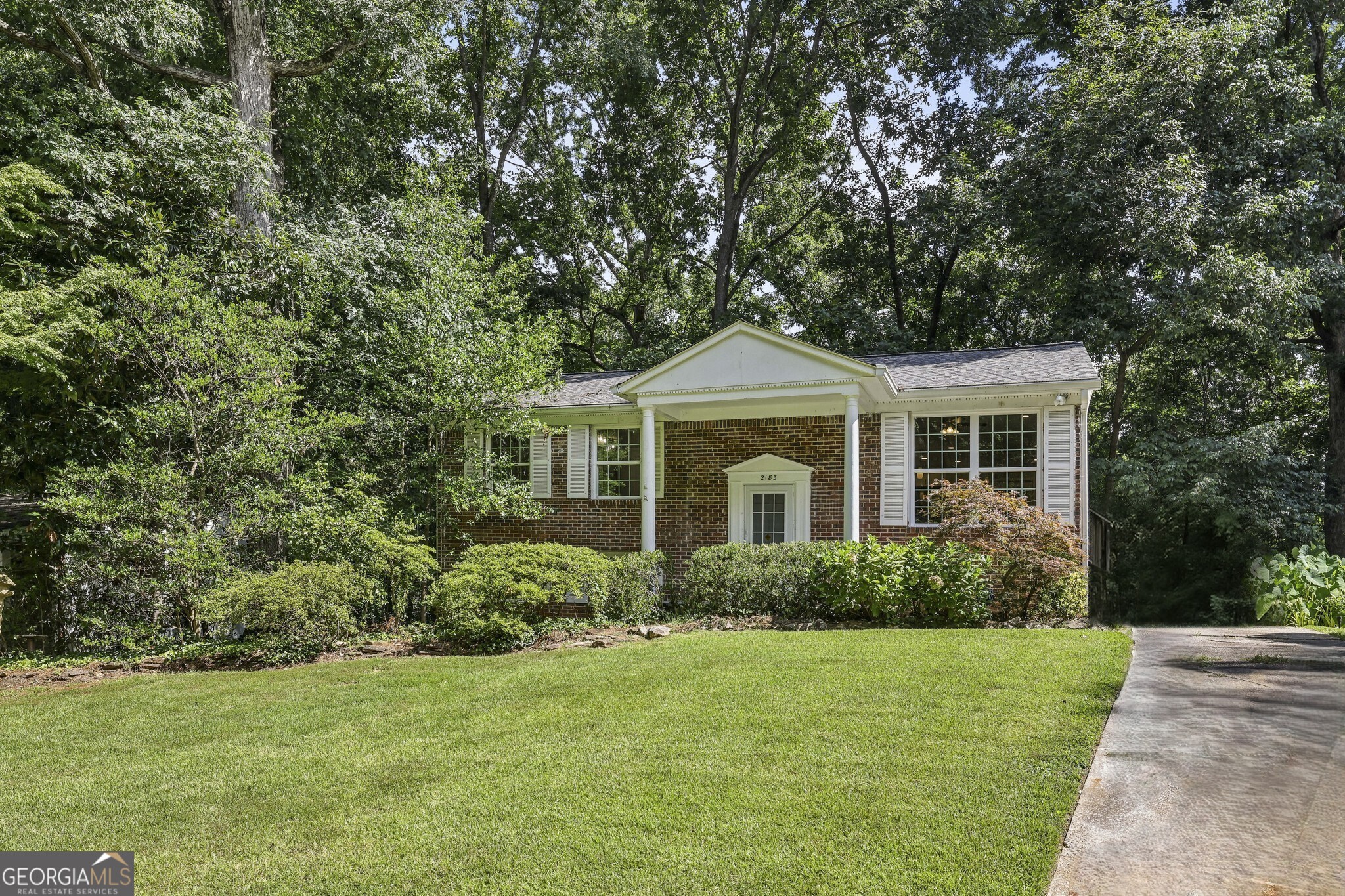 2183 Seaman Circle