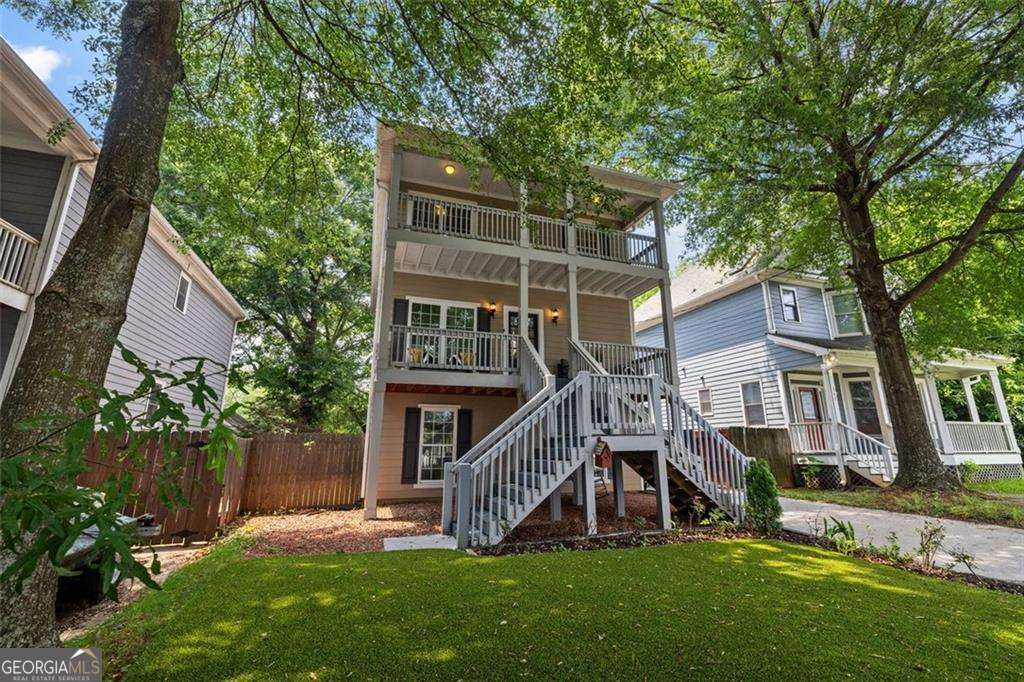 944 Herndon Street NW
