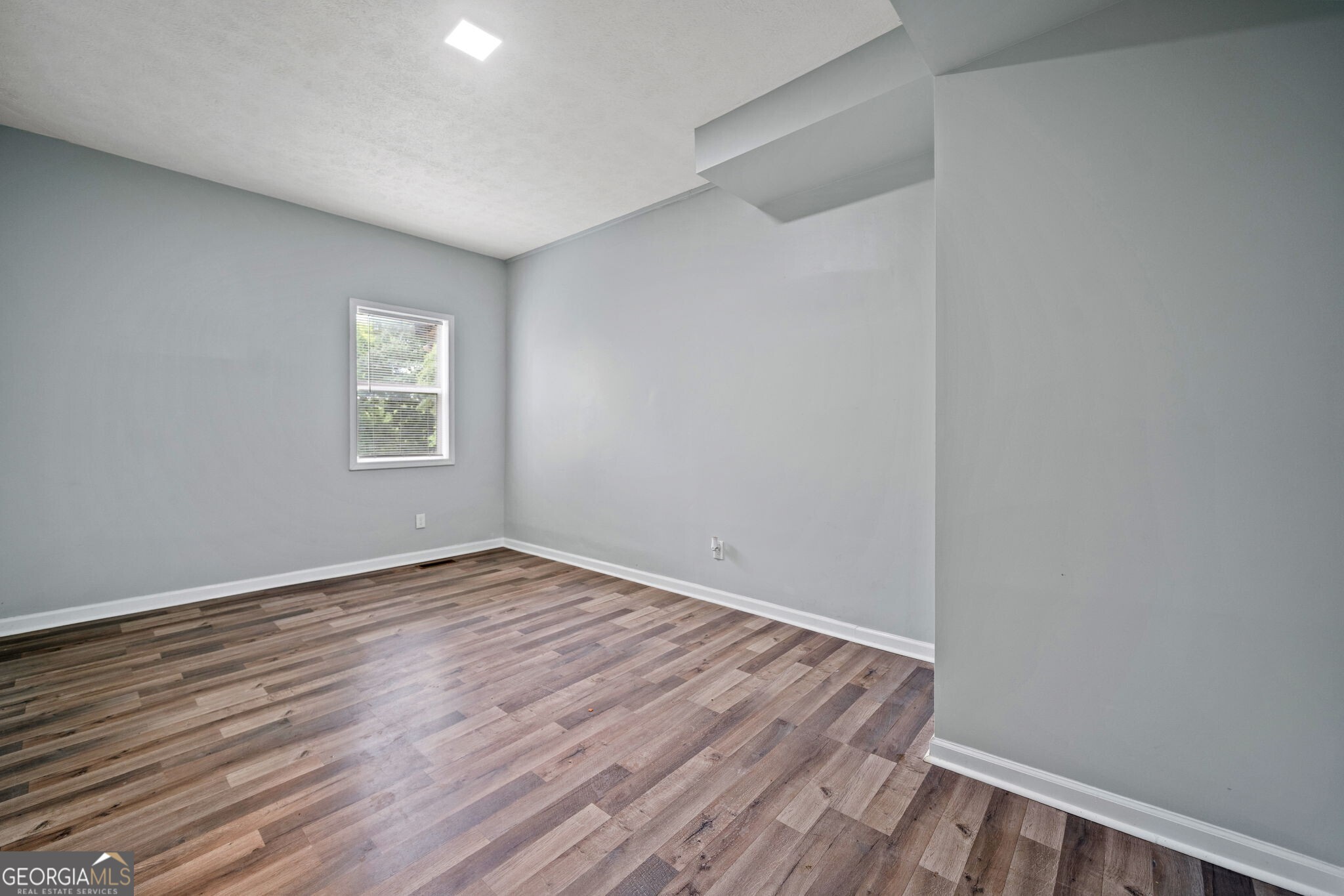 202 Reservation Street NE