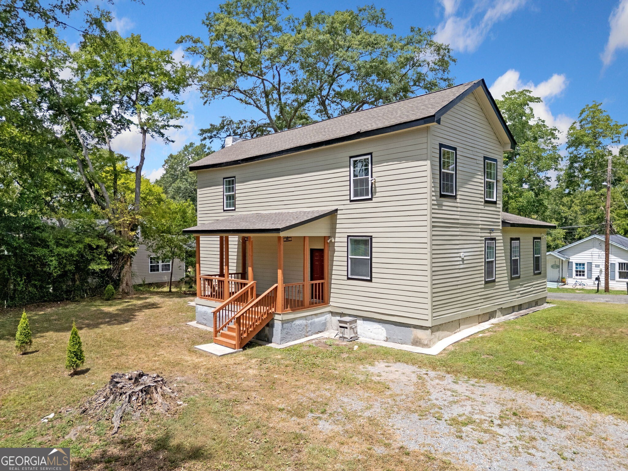 202 Reservation Street NE