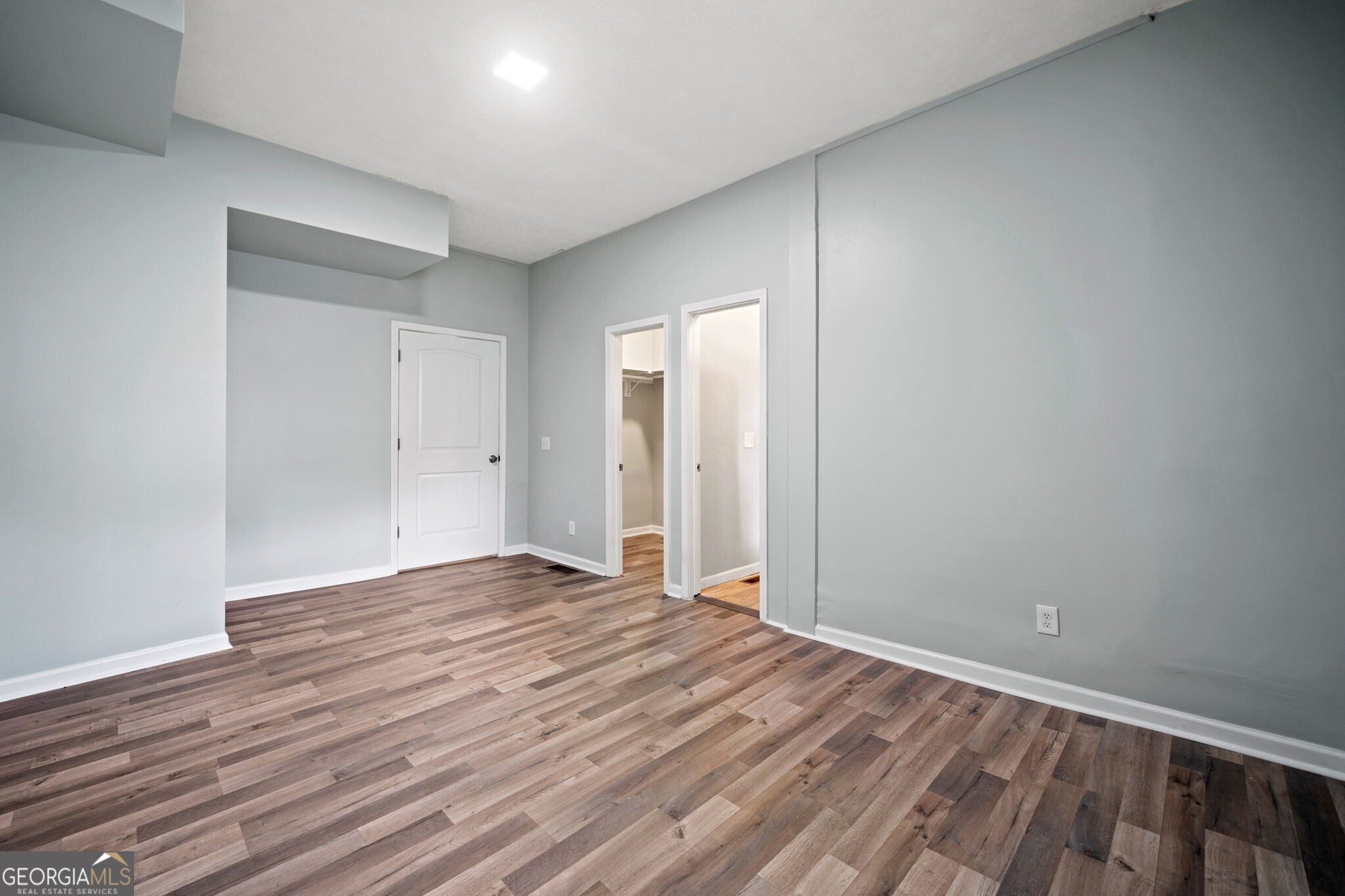 202 Reservation Street NE