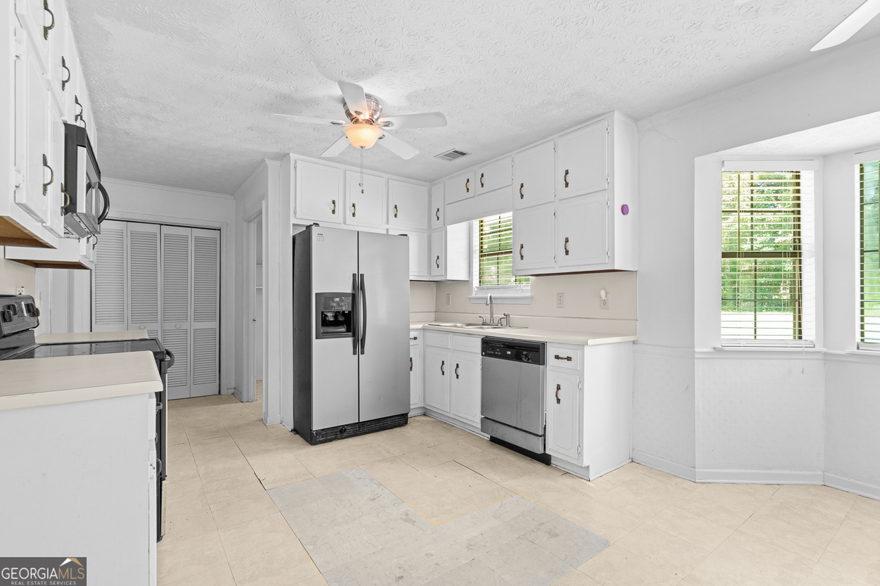 322 Acaro Court