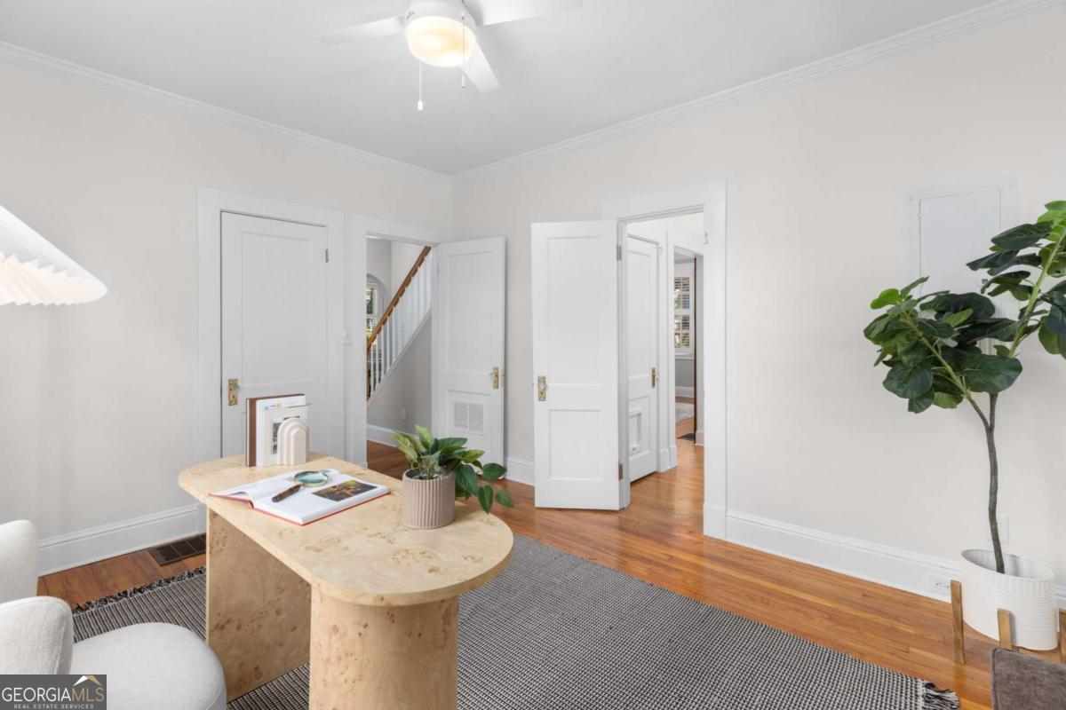 16 Clarendon Avenue