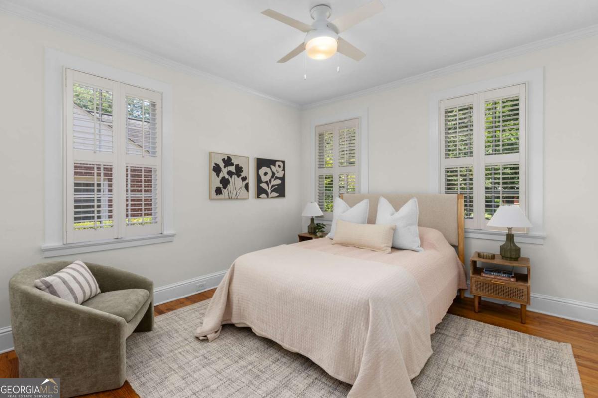 16 Clarendon Avenue