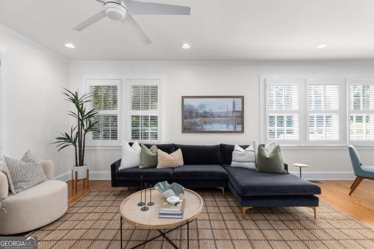 16 Clarendon Avenue