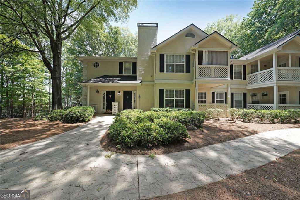 1005 Peachtree Forest Terrace