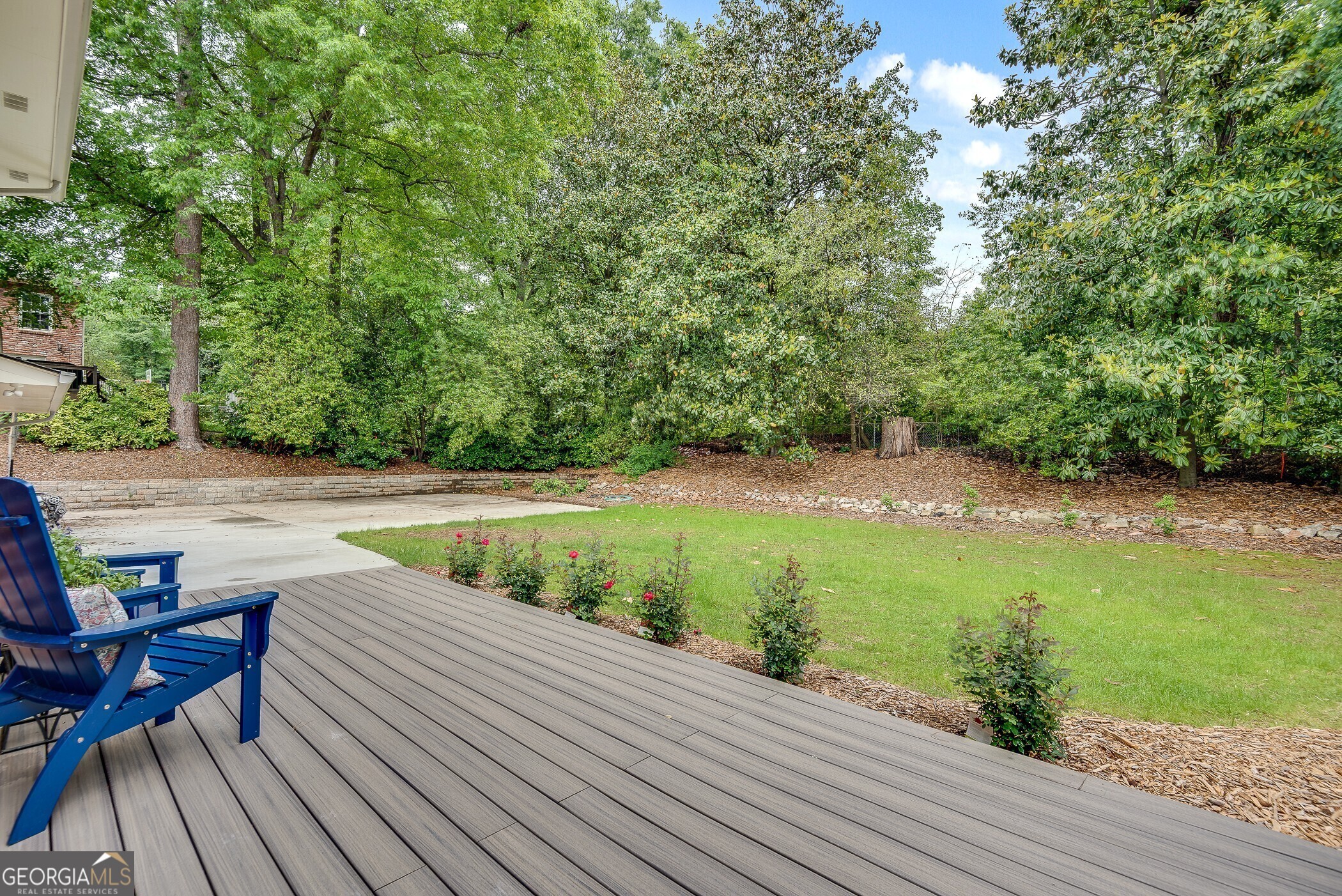 2592 River Oak Drive