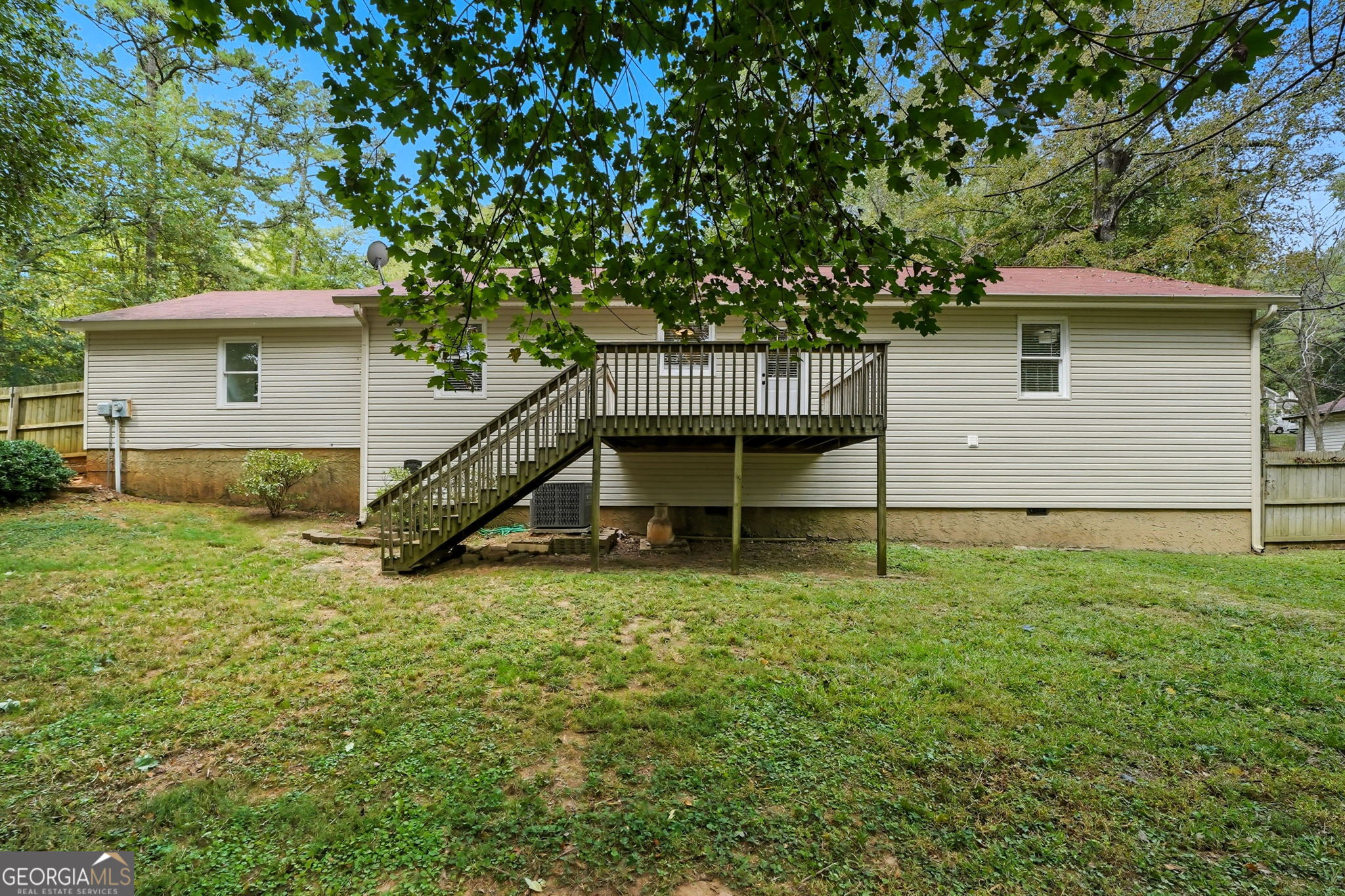 104 Amberidge Drive NW